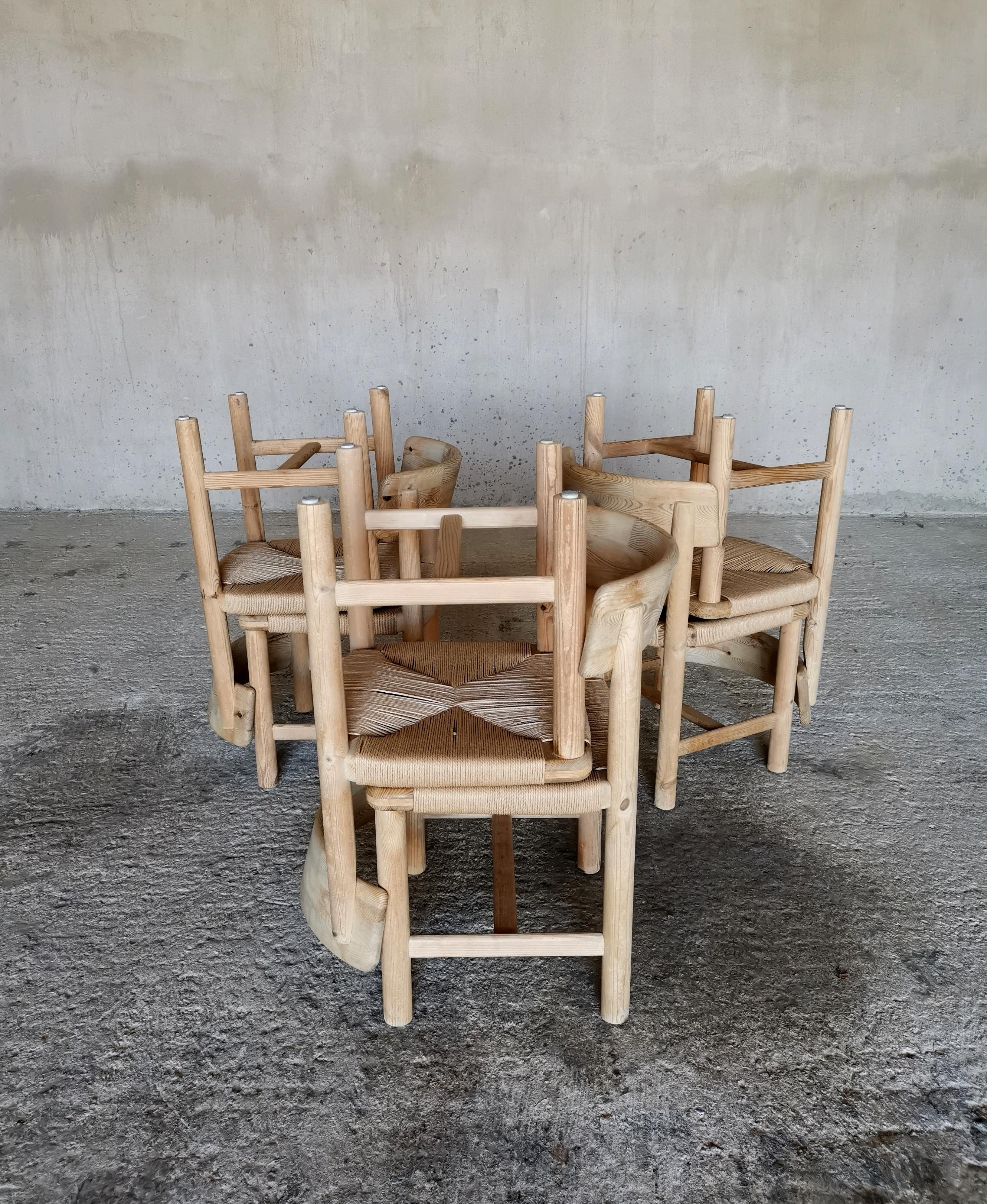 Rare set of six Friis & Moltke Dining Chairs in solid Oregon Pine. Denmark 1970s For Sale 7