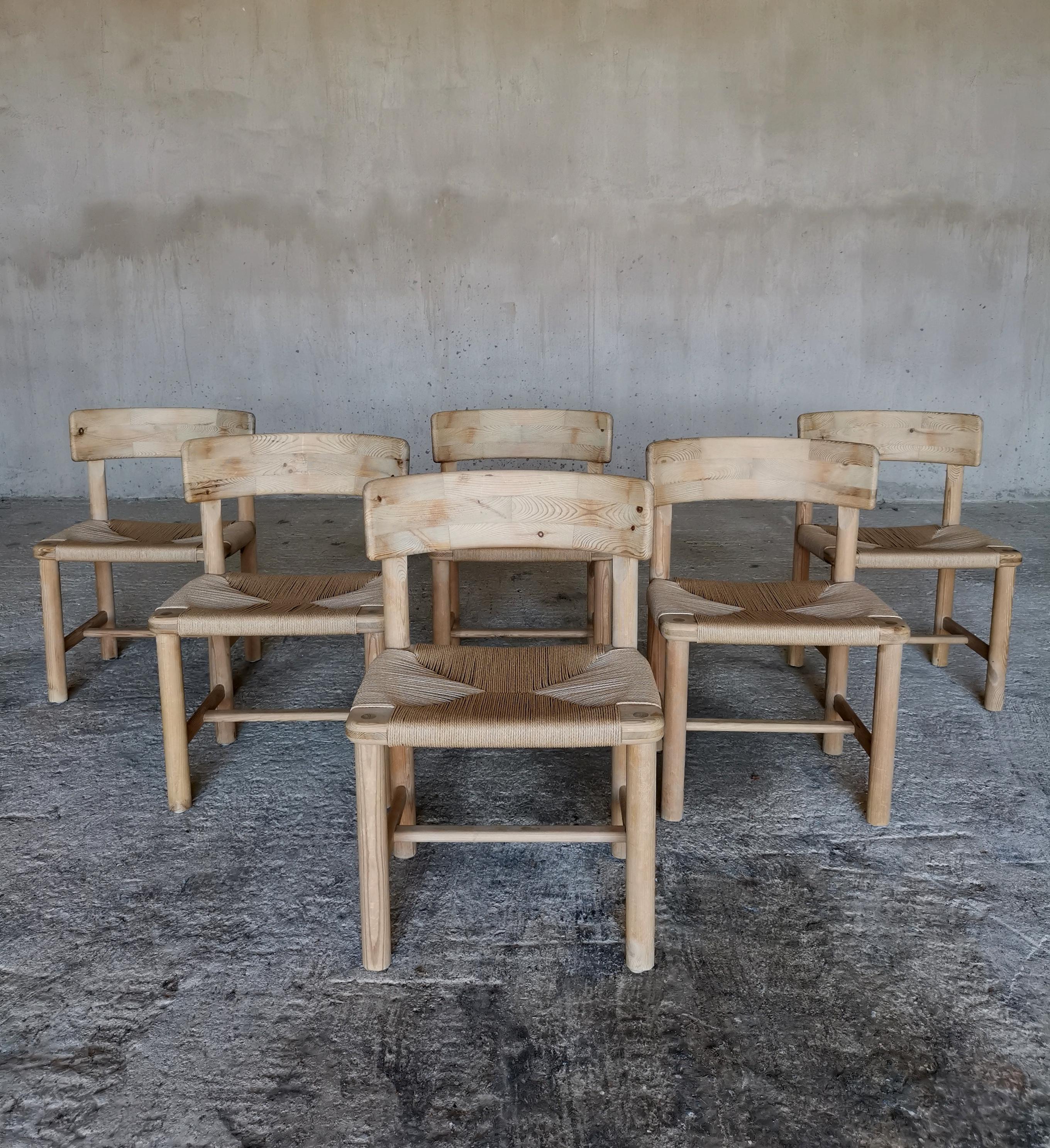 Rare set of six Friis & Moltke Dining Chairs in solid Oregon Pine. Denmark 1970s For Sale 8
