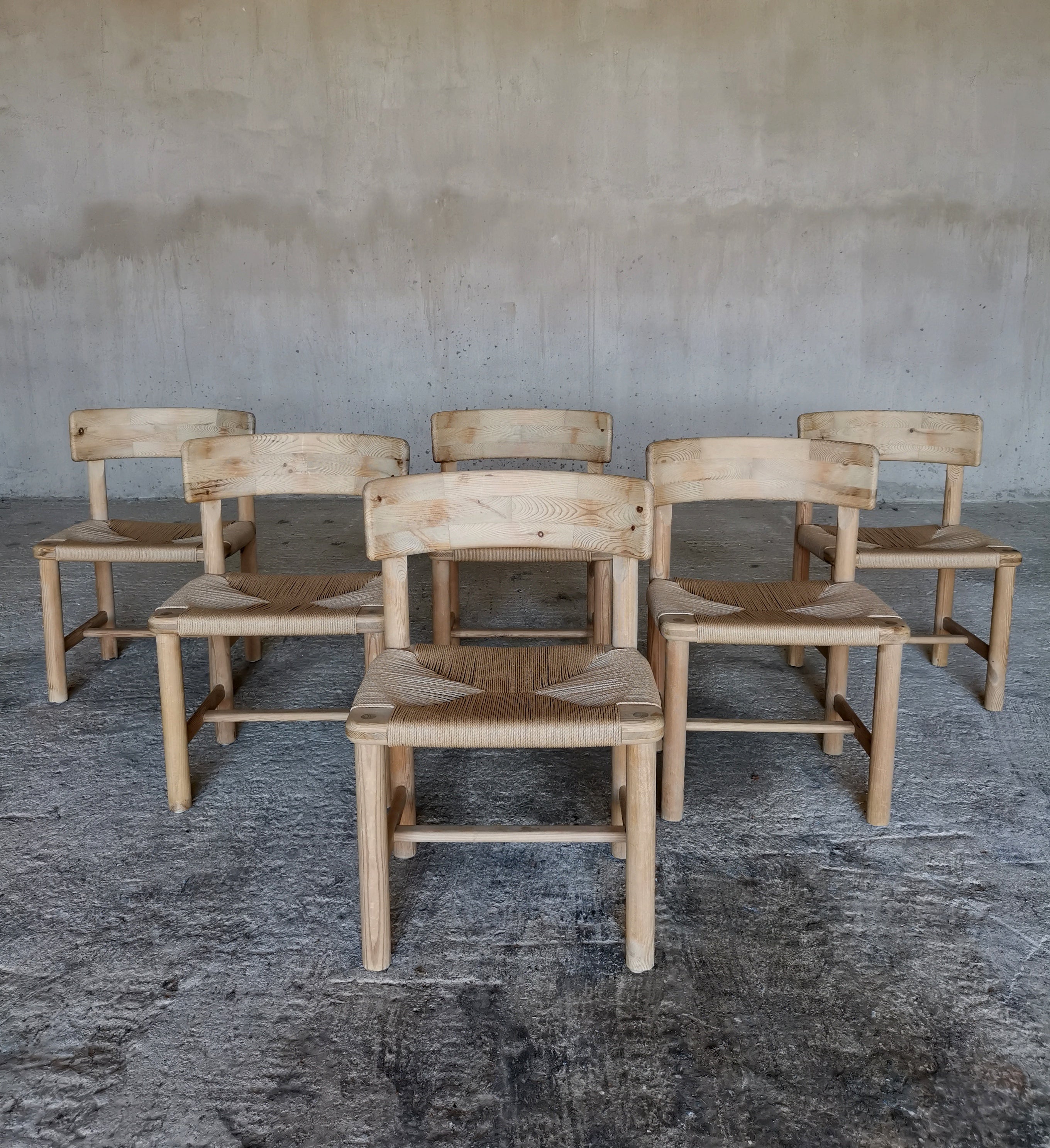 Elegant set of six Danish Dining Chairs in solid Oregon Pine. 
Designed by the Iconic Danish architect duo Knud Friis & Elmar Moltke Nielsen, known for their Nordic, soft and organic interpretation of Brutalist architecture.

The same values are
