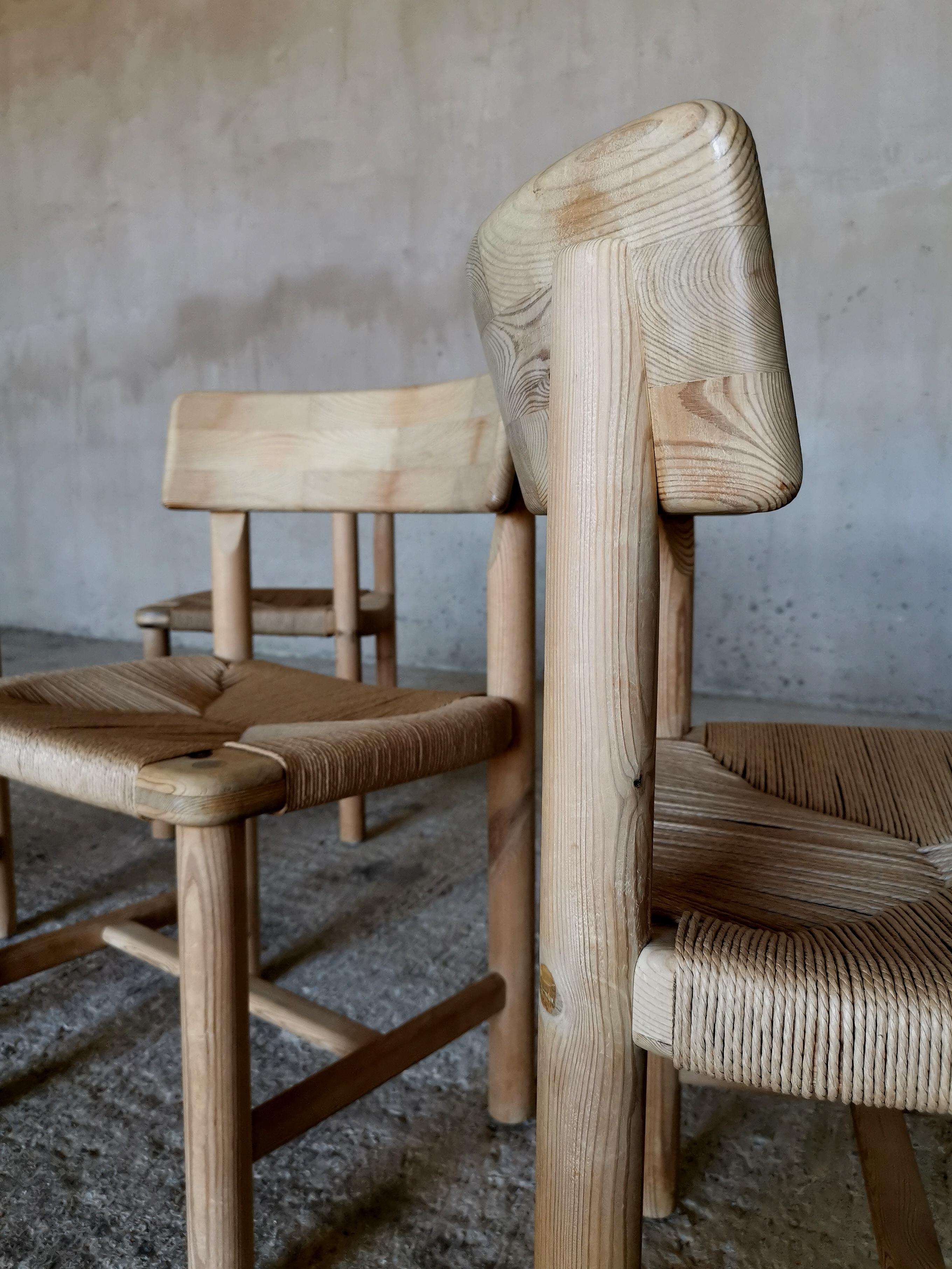 Late 20th Century Rare set of six Friis & Moltke Dining Chairs in solid Oregon Pine. Denmark 1970s For Sale