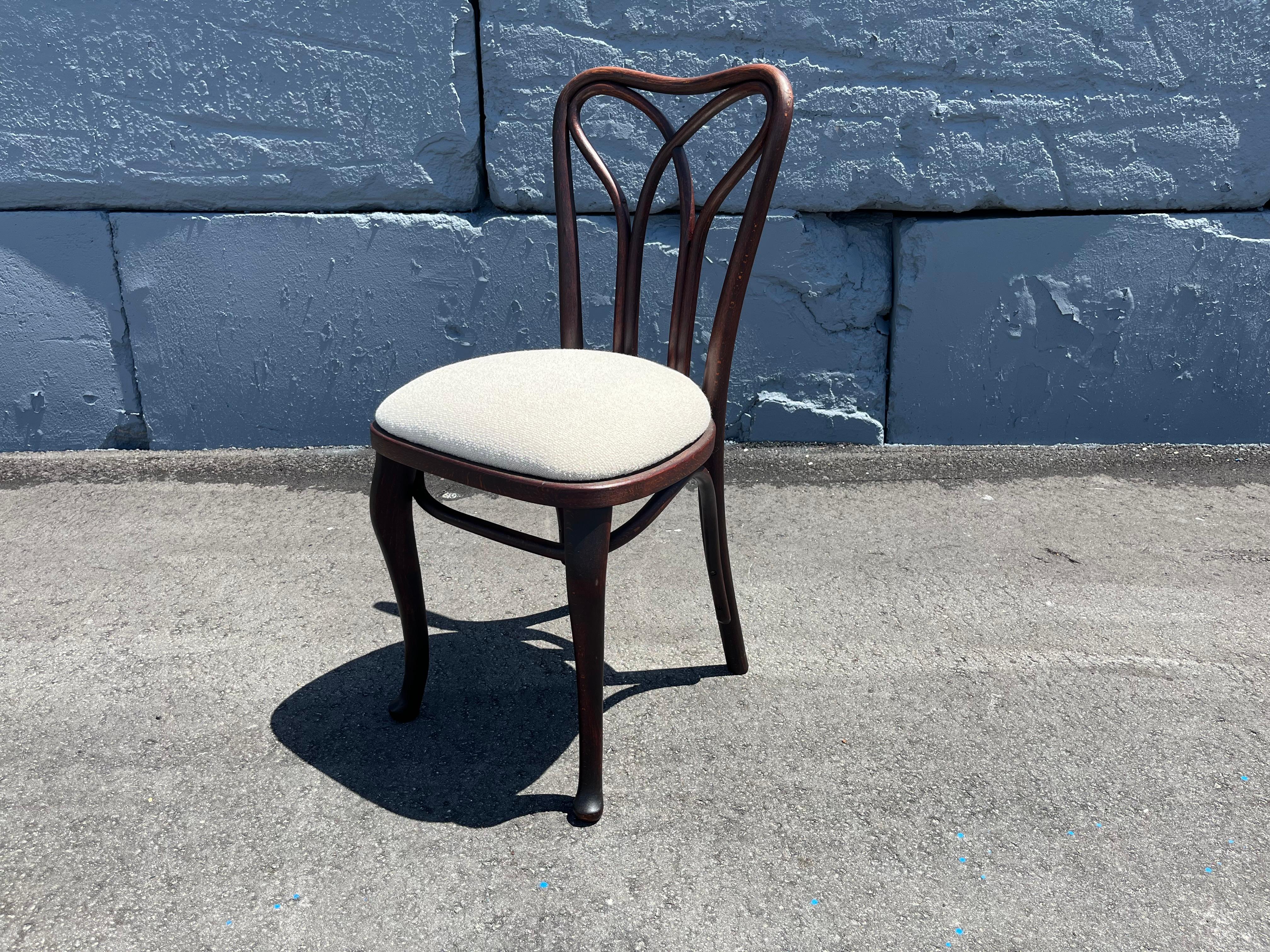 Rare Set of Six Thonet Dining Chairs For Sale 6