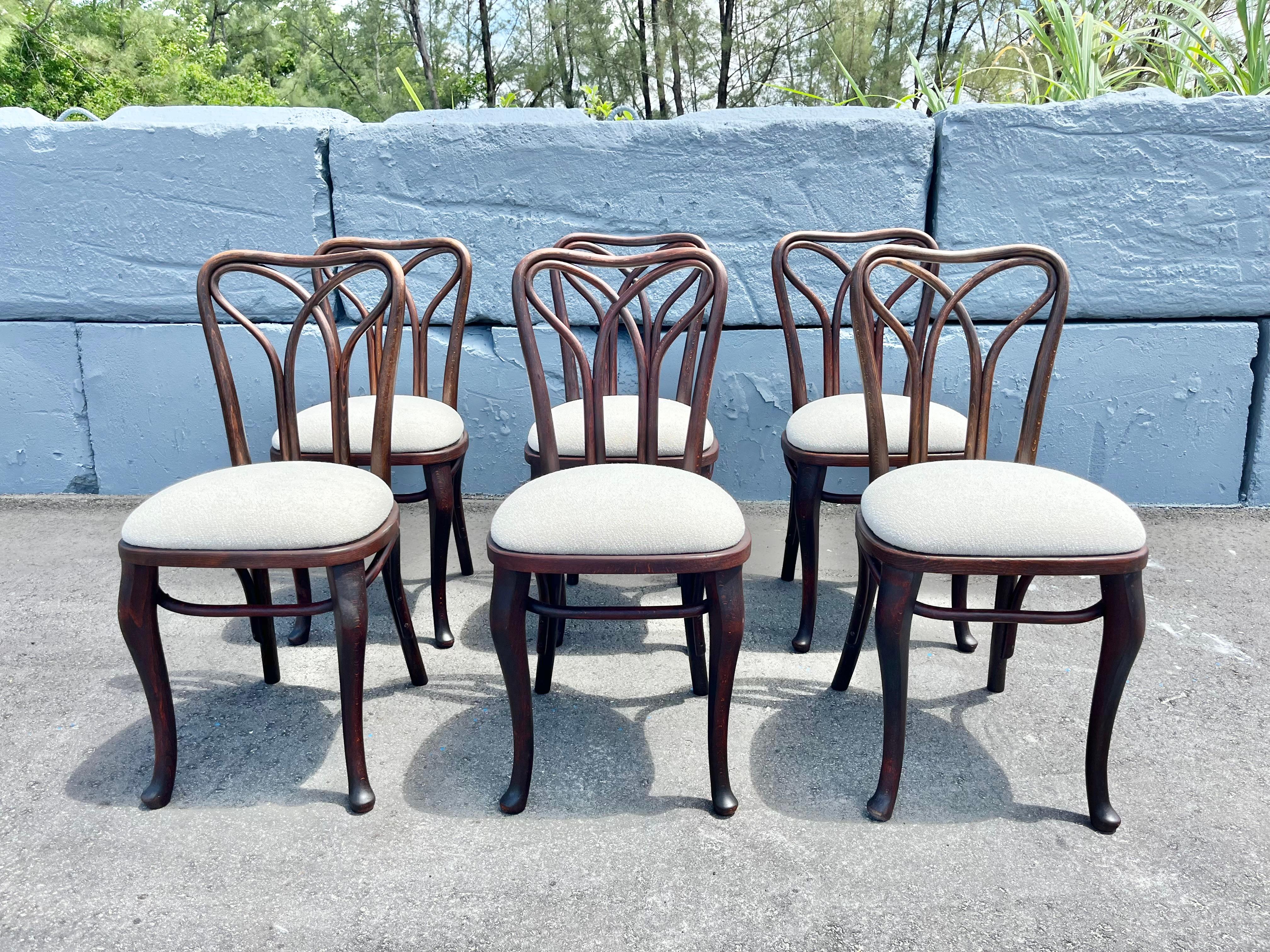 Rare Set of Six Thonet Dining Chairs In Good Condition For Sale In Miami, FL