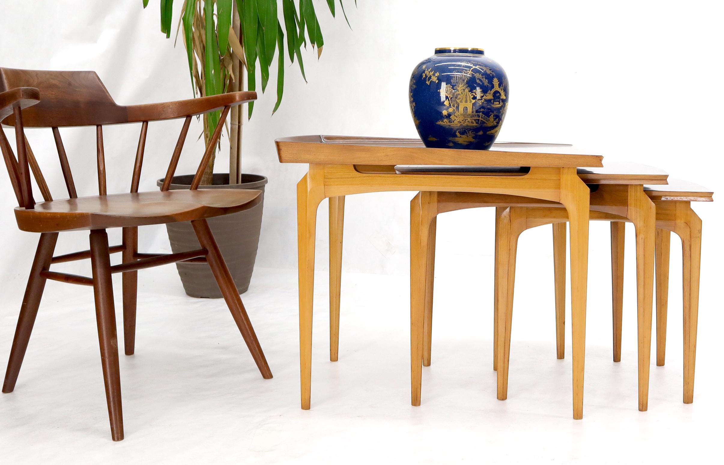 Rare Set of Three Nesting Table in Rosewood & Birch by Erno Fabry For Sale 3