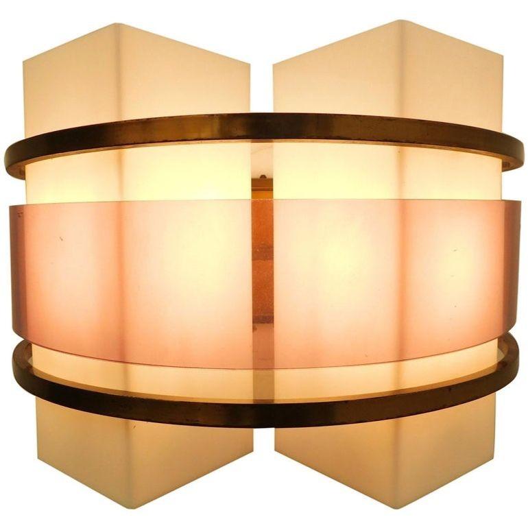 italien Rare ensemble de trois appliques conçu par Oscar Torlasco pour Stilux Milano. Italie. en vente
