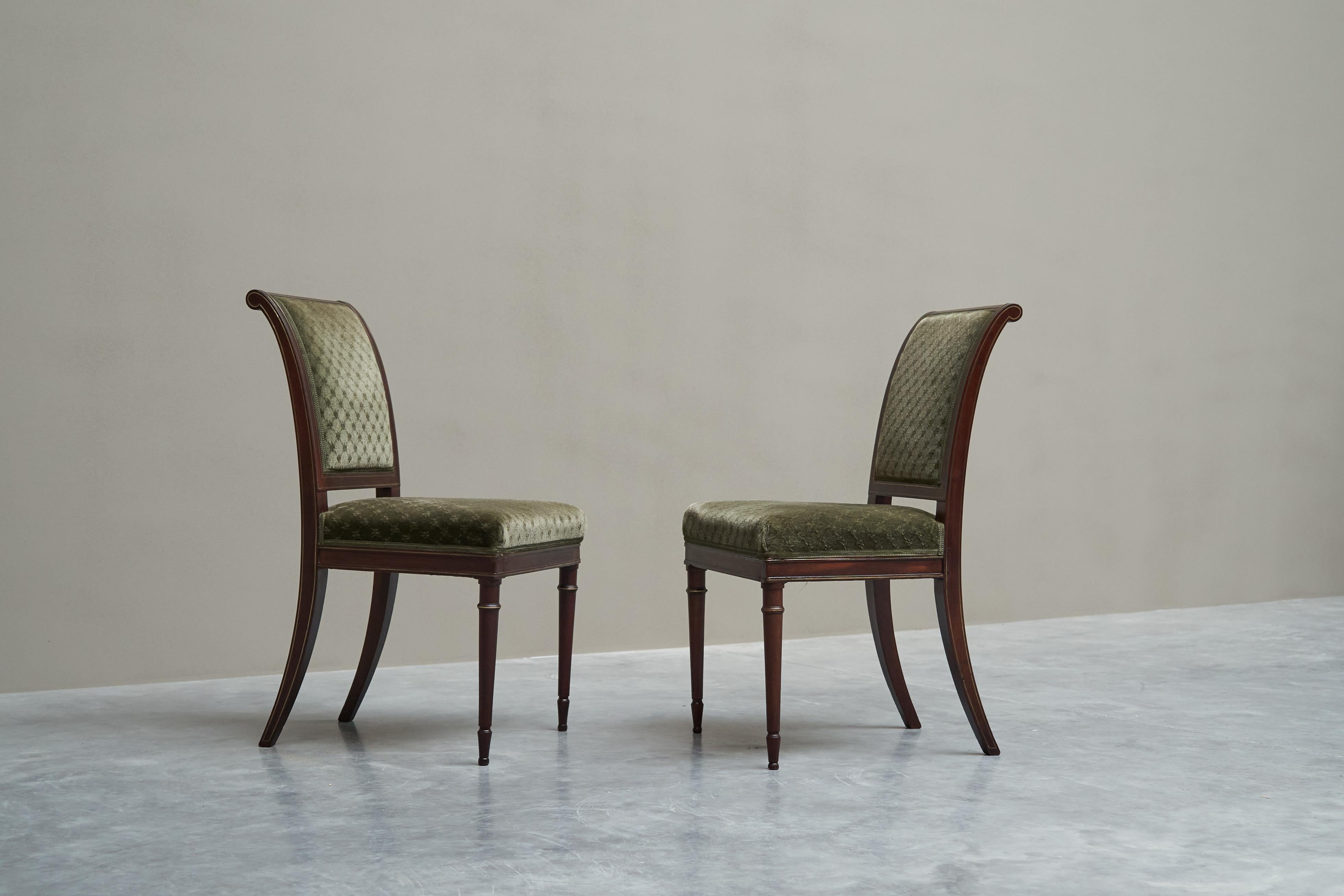 Rare Set of Twelve 19th Century Empire Chairs in Mahogany, Brass and Velvet For Sale 5