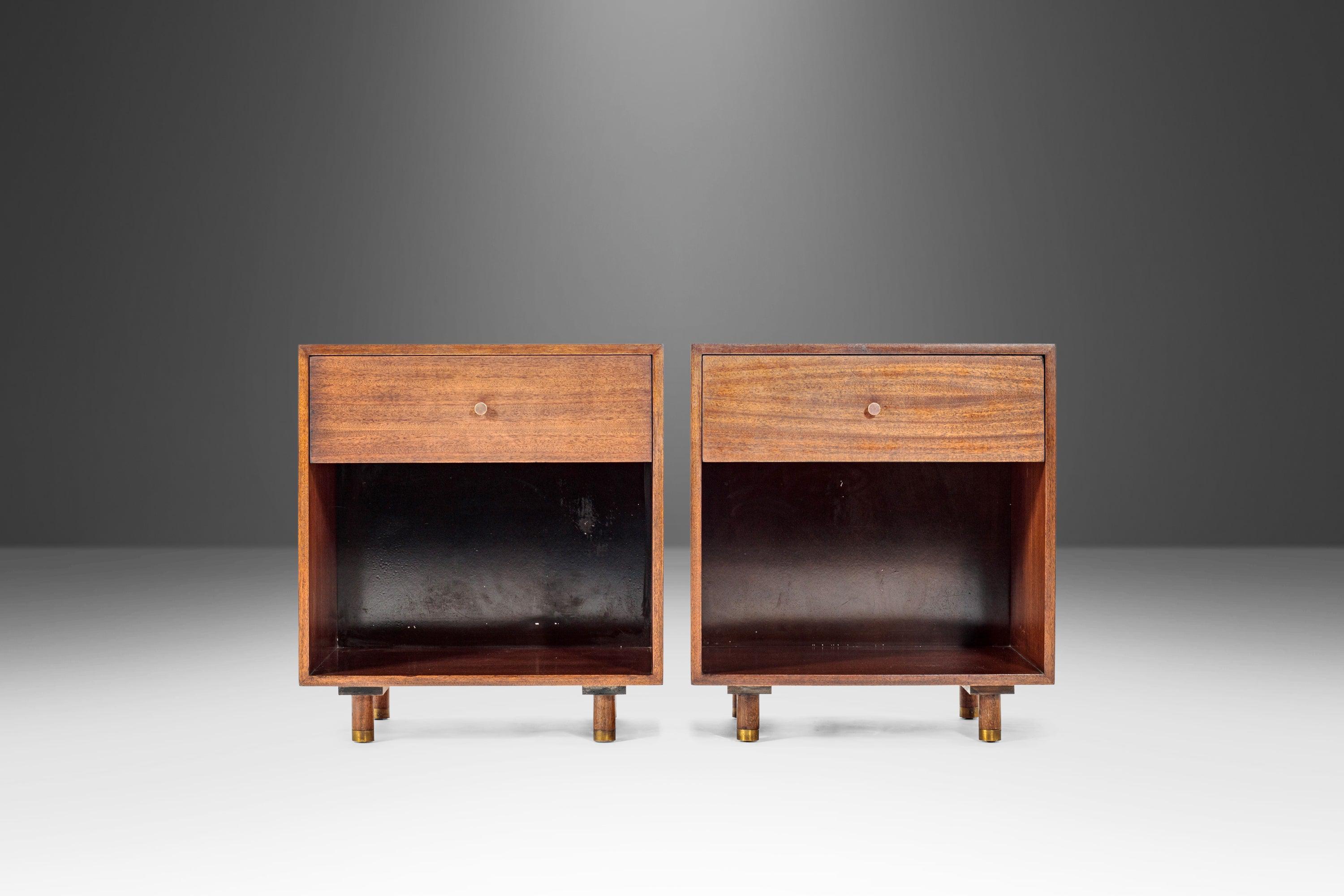 Mid-20th Century Set of Two '2' Mid-Century Modern End Tables in Mahogany by Harvey Probber, 1960 For Sale
