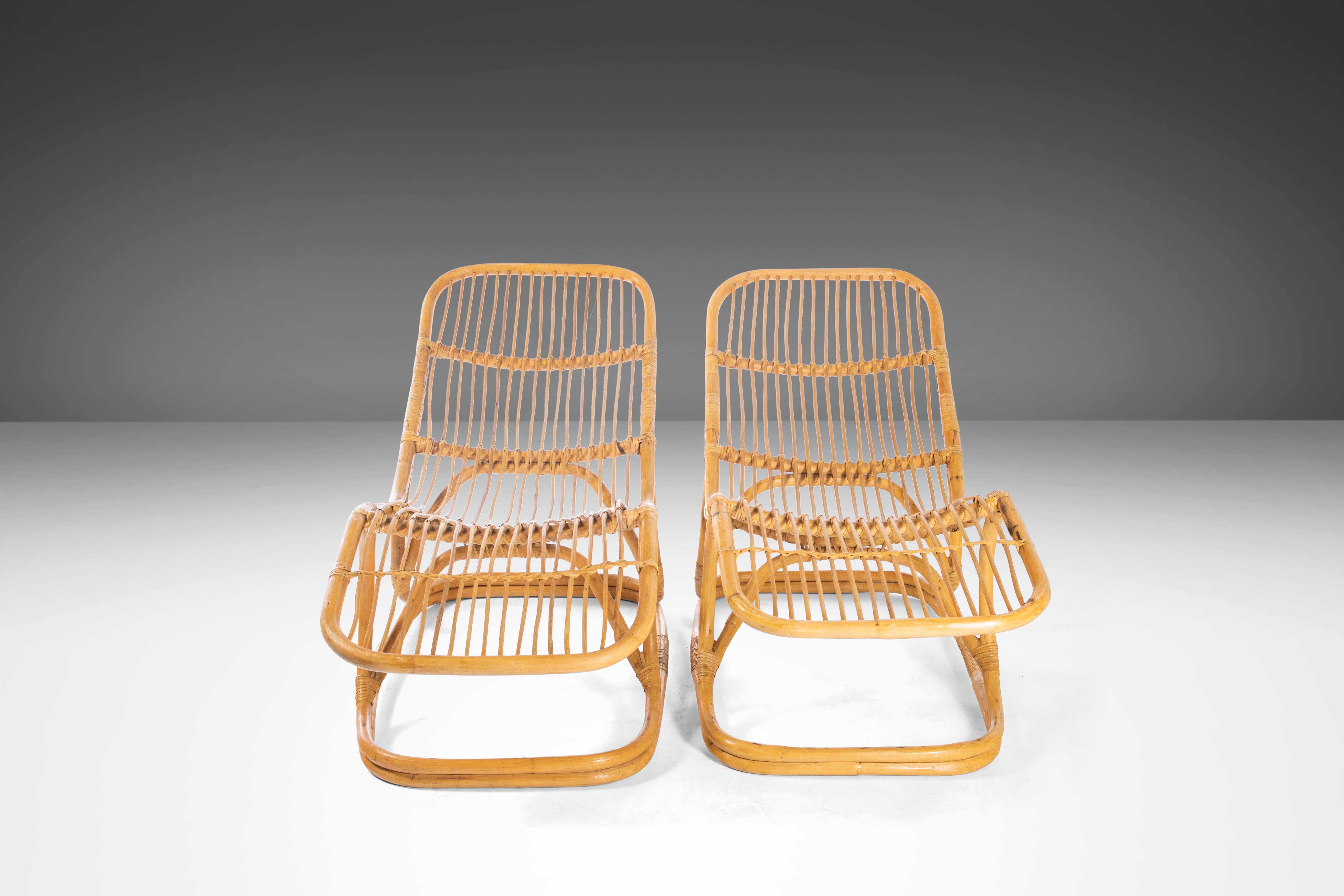 Bambou Paire de chaises longues en rotin Tito Agnoli pour Pierantonio Bonacina, vers 1963 en vente