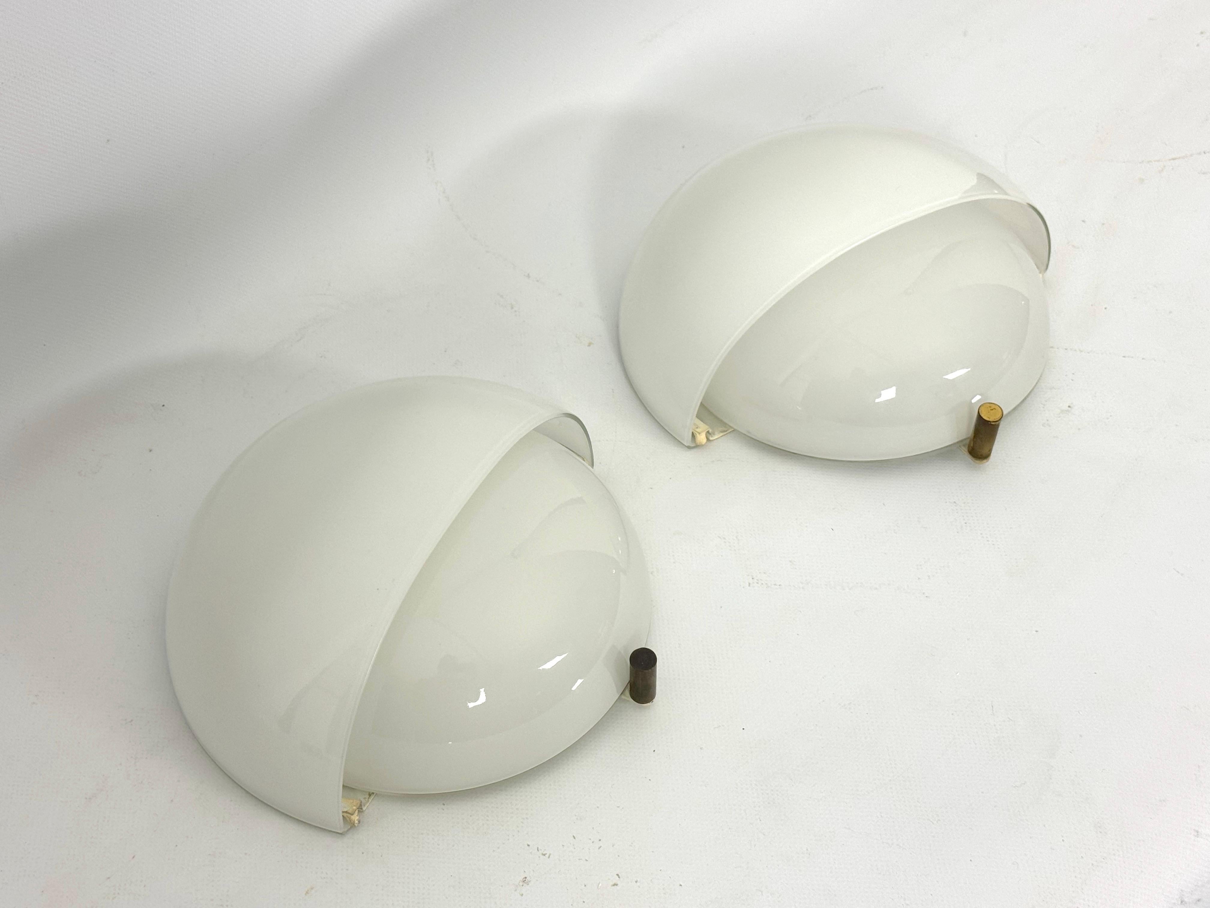 Italian Rare Set of two Glass and brass Mania sconces by Vico Magistretti for Artemide.  For Sale