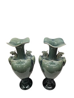 Raro set di due vasi monumentali con drago, Art Nouveau, stile Massier, 1900 Francia
