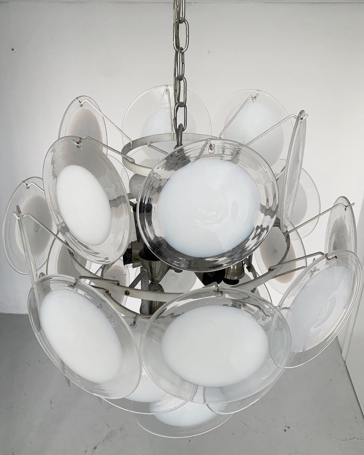 Verre de Murano Rare ensemble de deux appliques en verre de Murano et un lustre suspendu de Gino Vistosi en vente