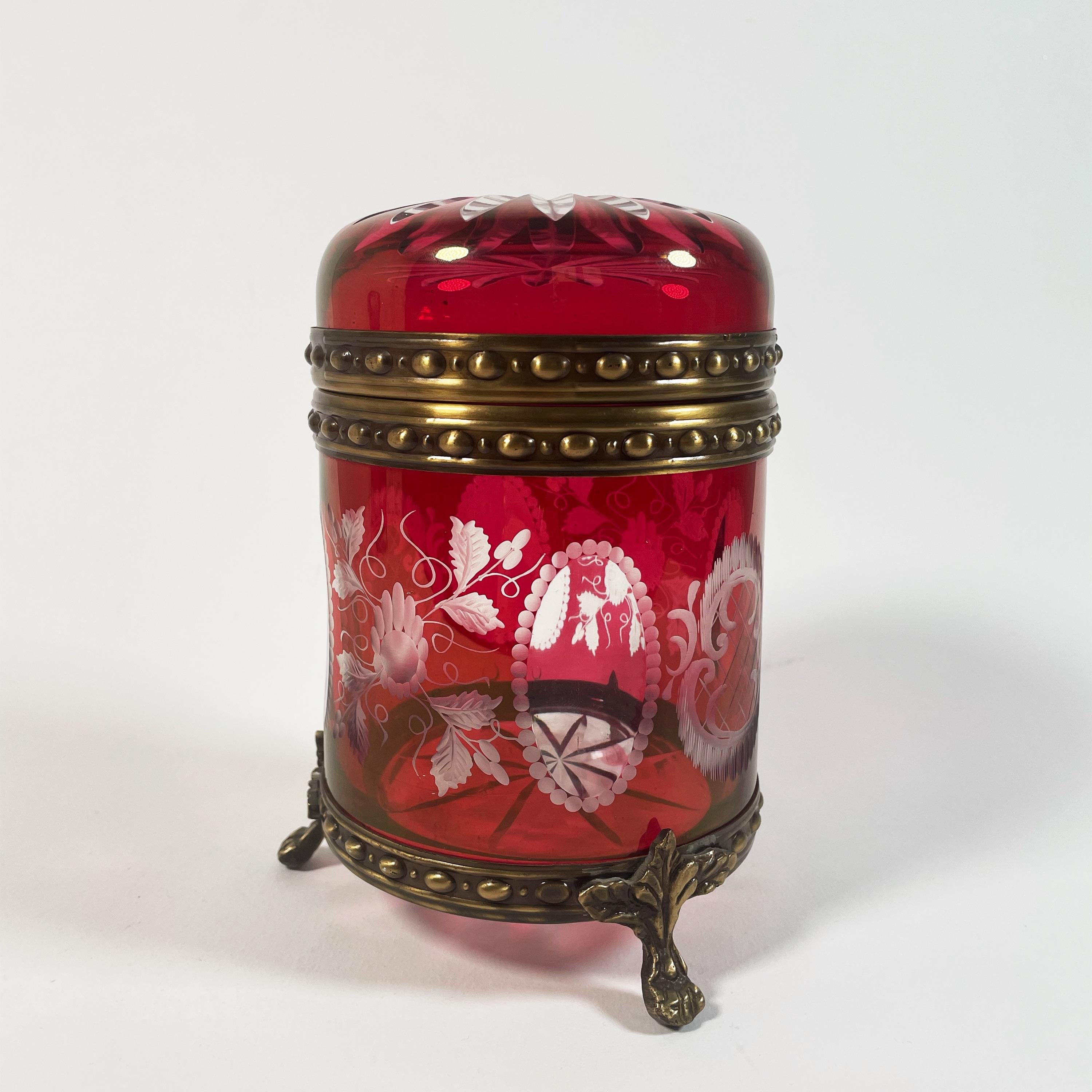 20th Century Rare Set of Two Red Cut Crystal Candy Boxes from the 1900s For Sale