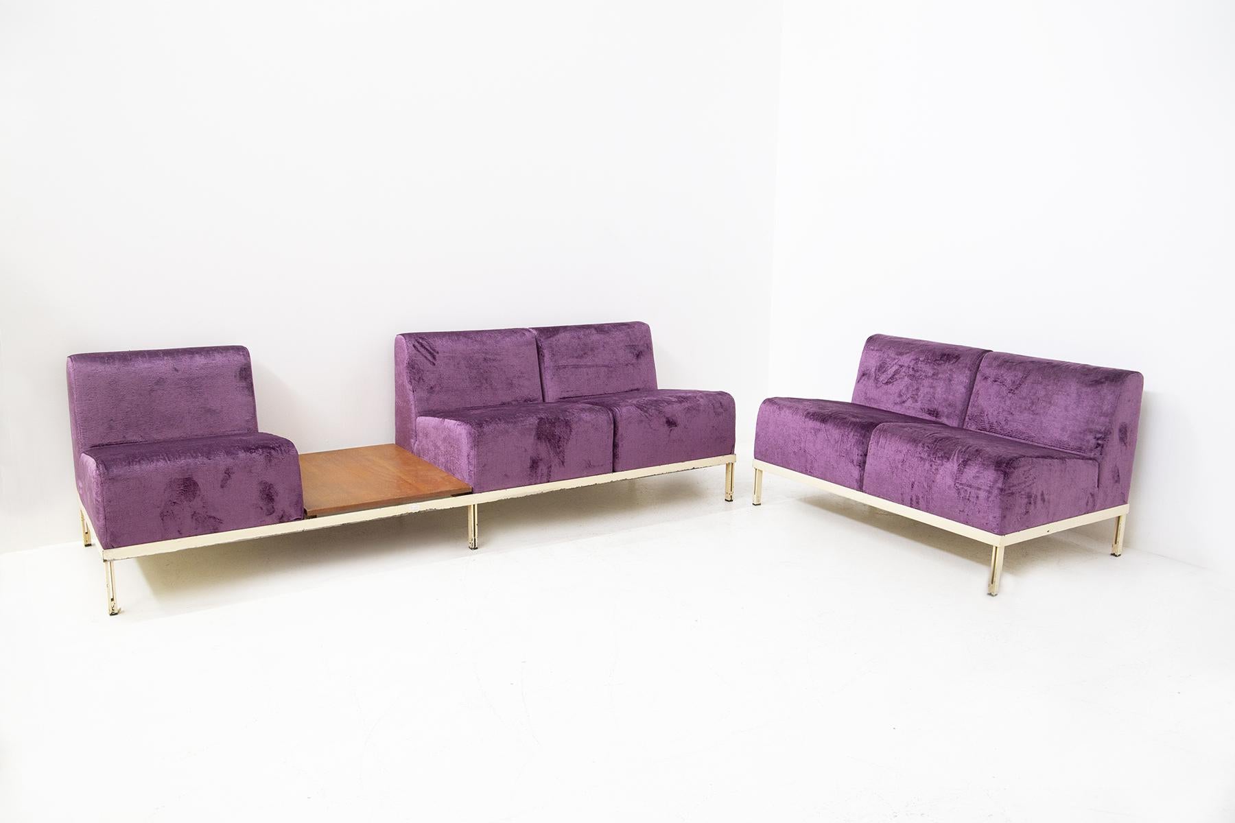 Rare Set of Vintage Sofas by Gianfranco Frattini in Purple Velvet For Sale 5