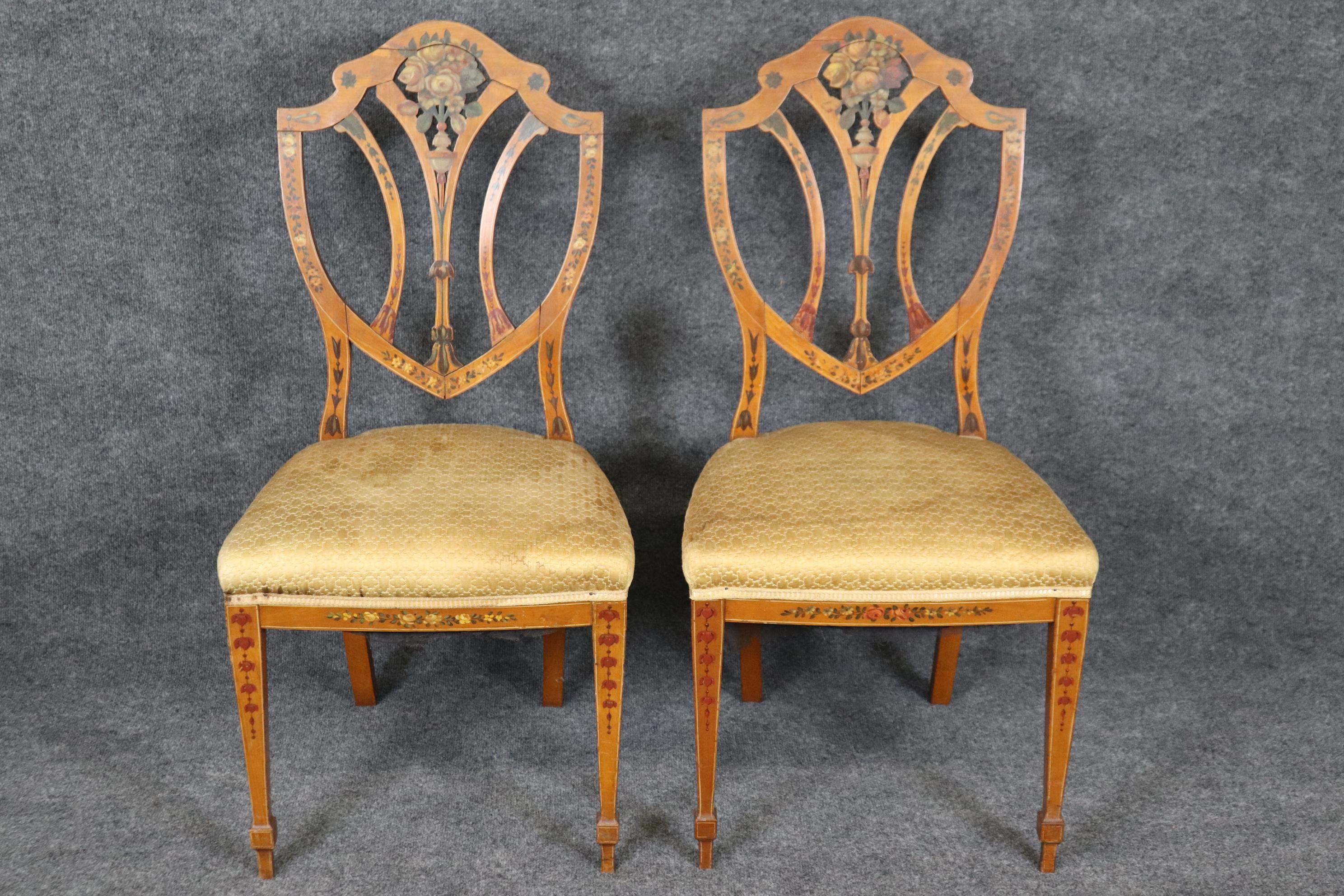 Rare ensemble de salon Adams anglais décoré de sept pièces avec banquette Bon état - En vente à Swedesboro, NJ