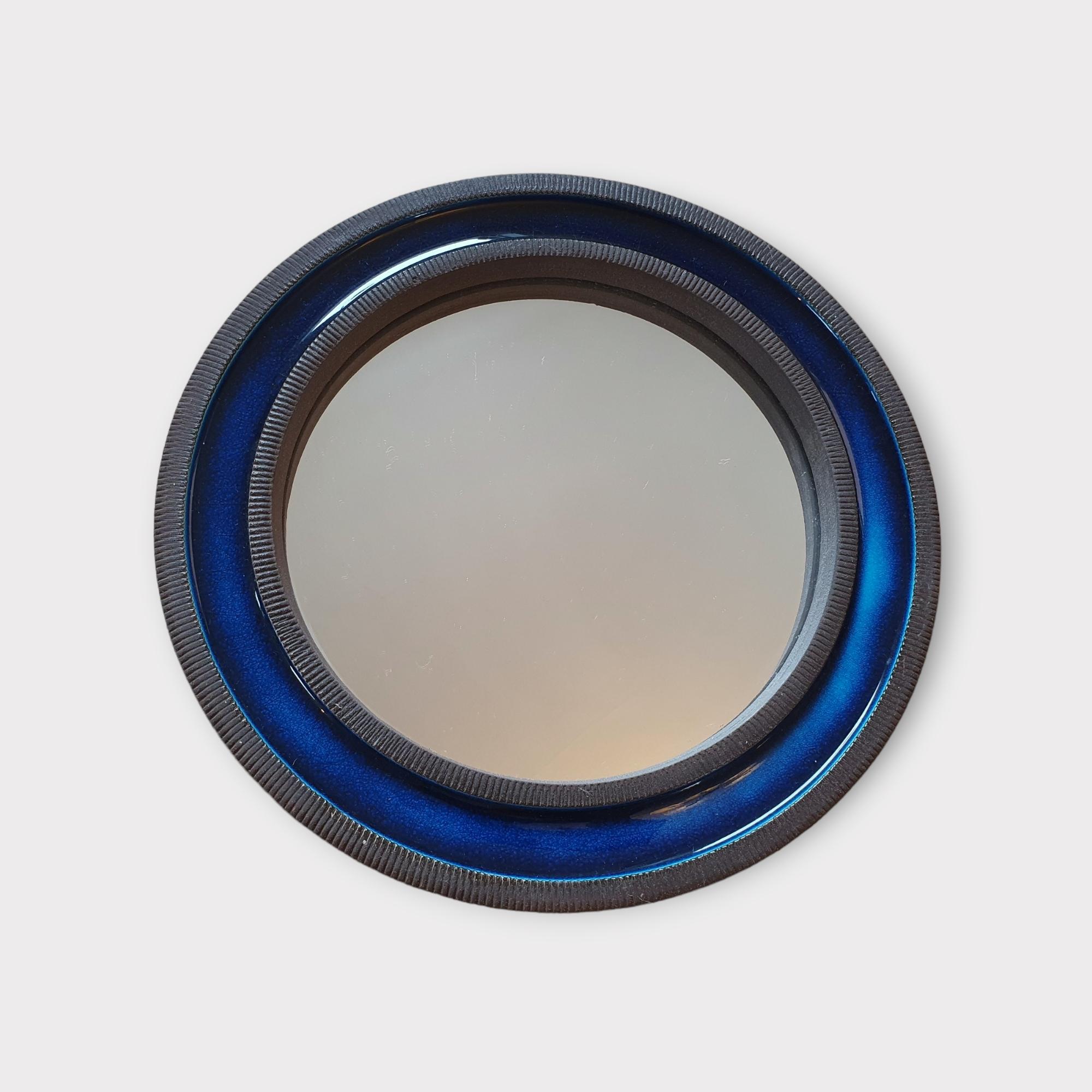 Rare sextet of round Erik Reiff ceramic mirrors  For Sale 5