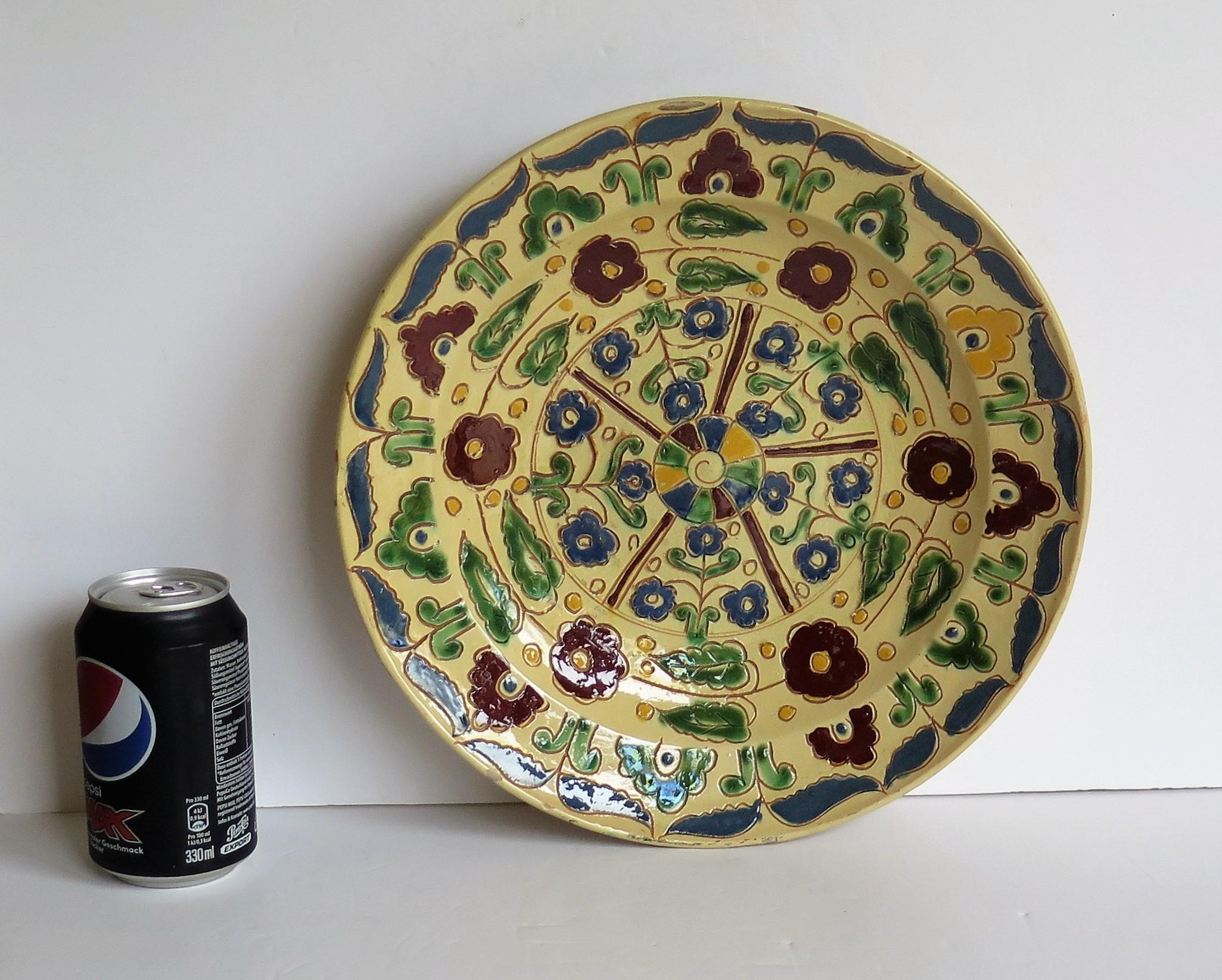 Rare Sgraffito Redware Slip Decorated Pottery Charger Large Plate, 19th Century For Sale 9