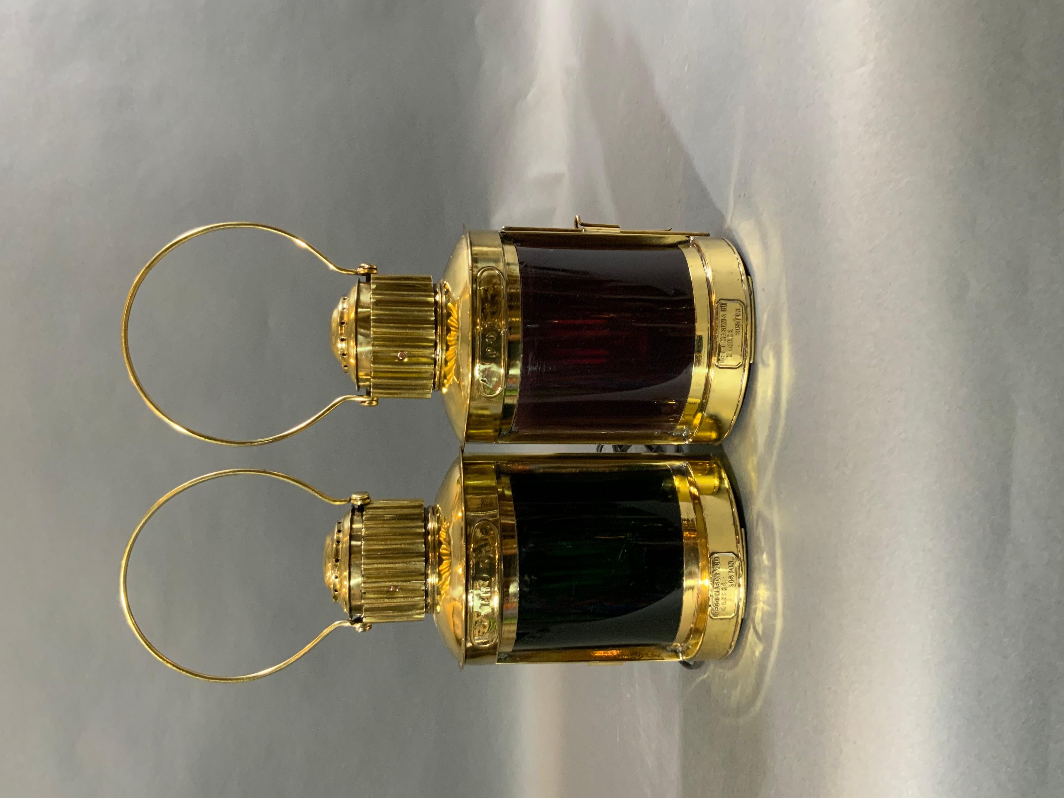 Rare lanterne a babordo e a tribordo delle navi di George Mason di Boston in vendita 8