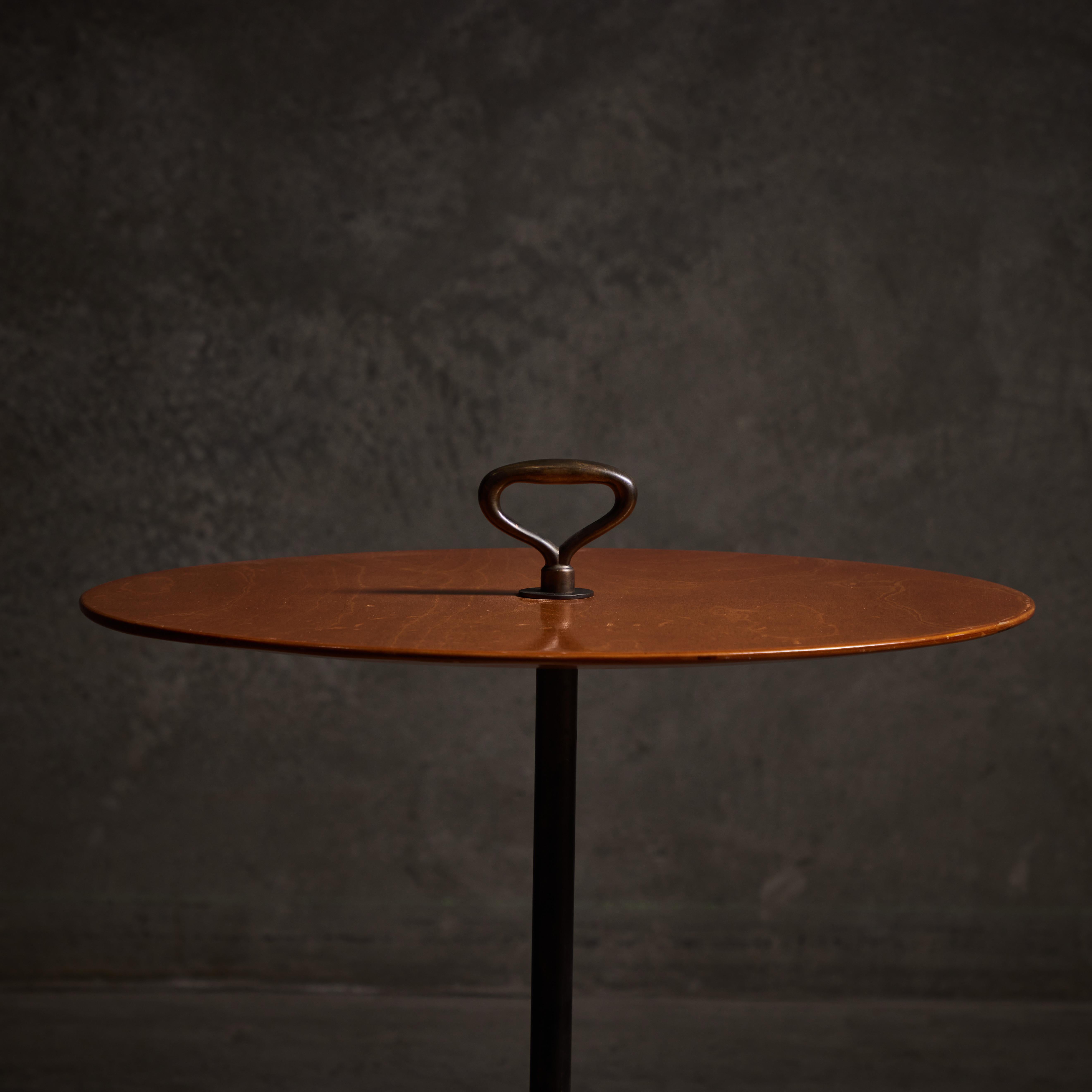 Rare Side Table by Corrado Corradi Dell'acqua and Ignazio Gardella for Azucena In Good Condition For Sale In Los Angeles, CA