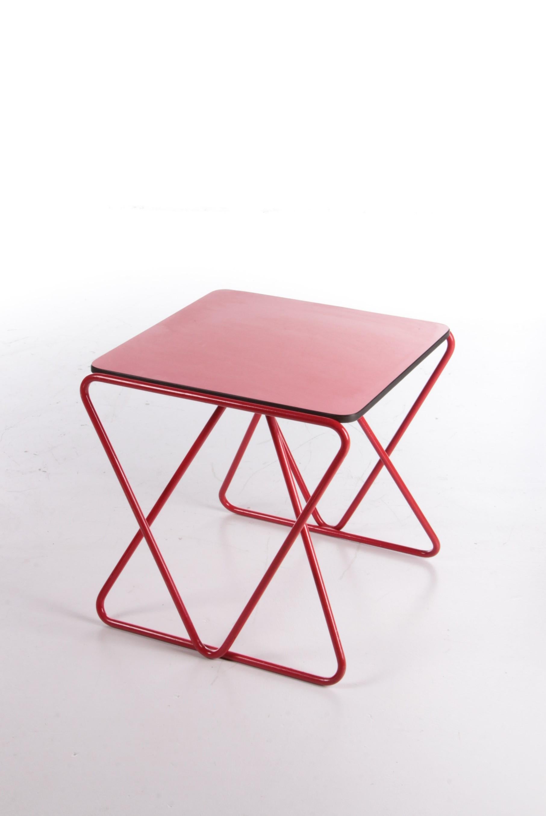 Moderne Table d'appoint rare conçue par Walter Antonis pour I-Form, Hollande, 1978 en vente