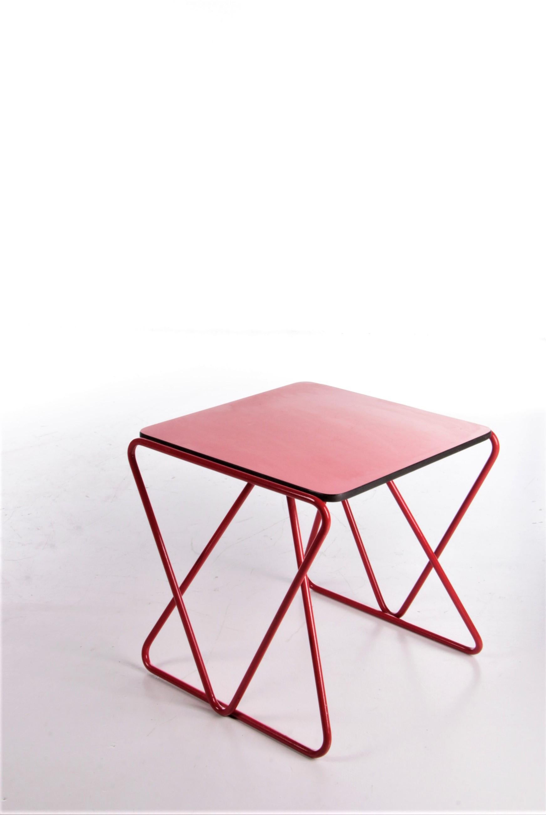 Rare Side Table Designed by Walter Antonis for I-Form, Holland, 1978 For Sale 2