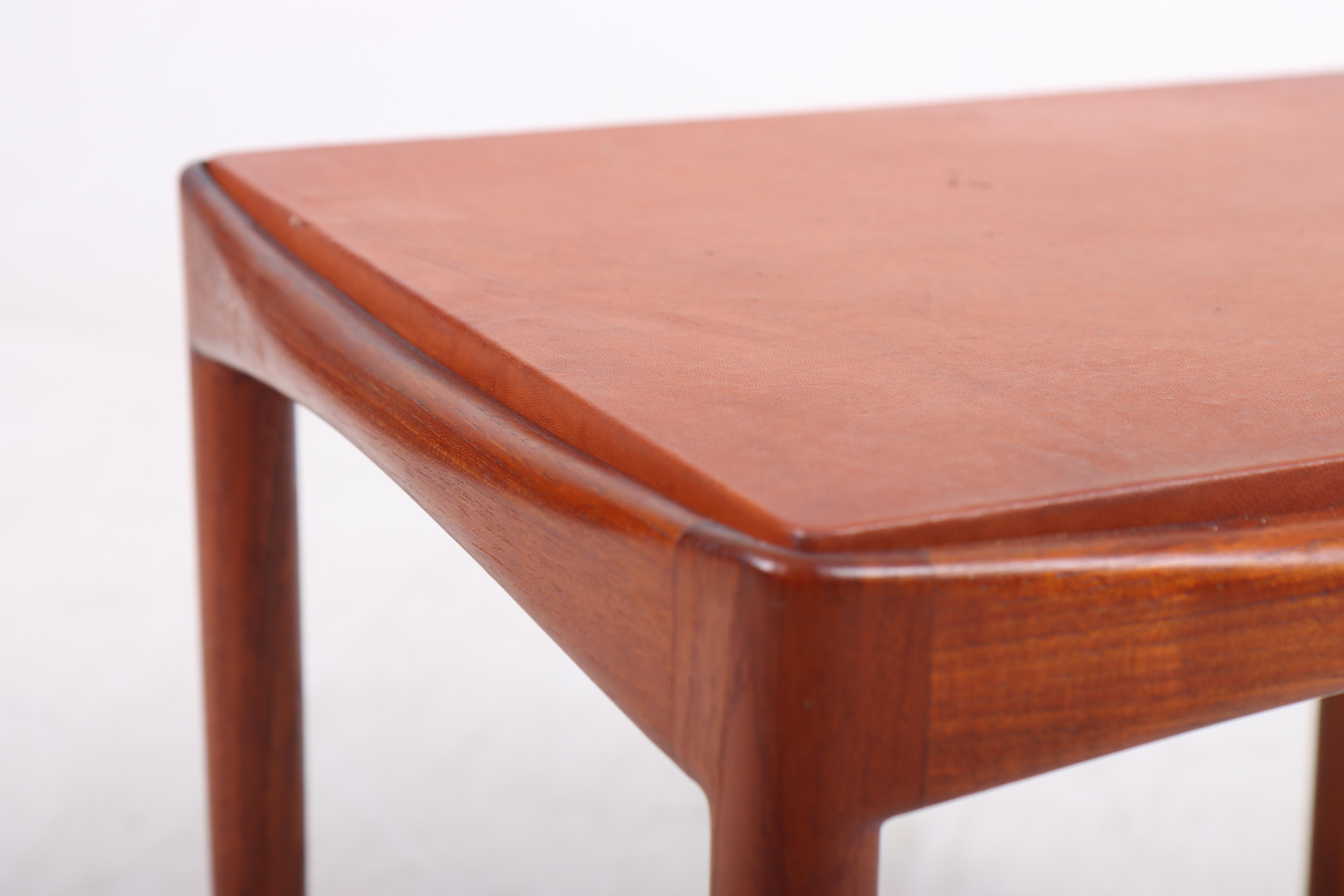 Danish Rare Side Table in Teak and Leather by Ejner Larsen & Aksel Bender Madsen For Sale
