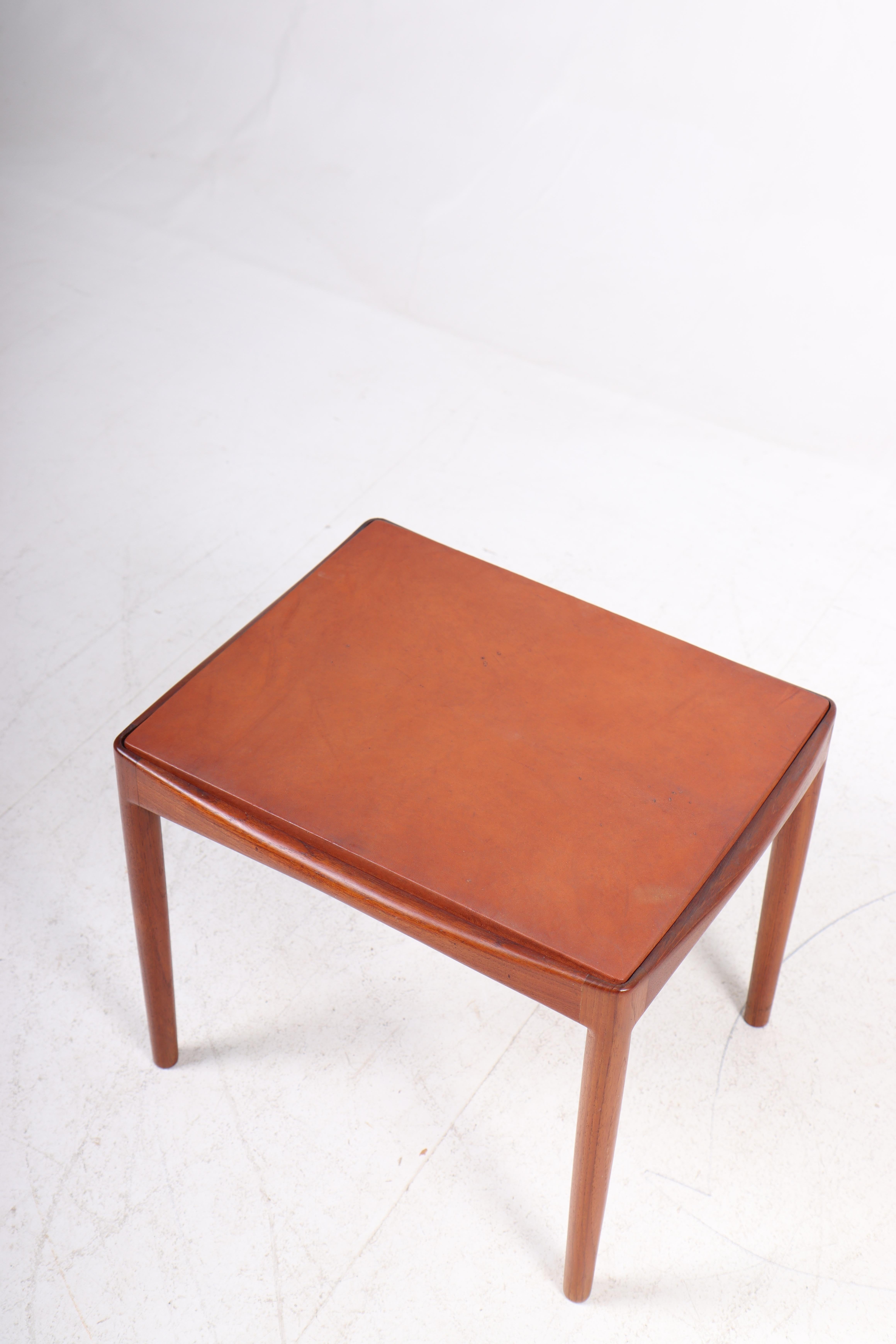 Mid-20th Century Rare Side Table in Teak and Leather by Ejner Larsen & Aksel Bender Madsen For Sale