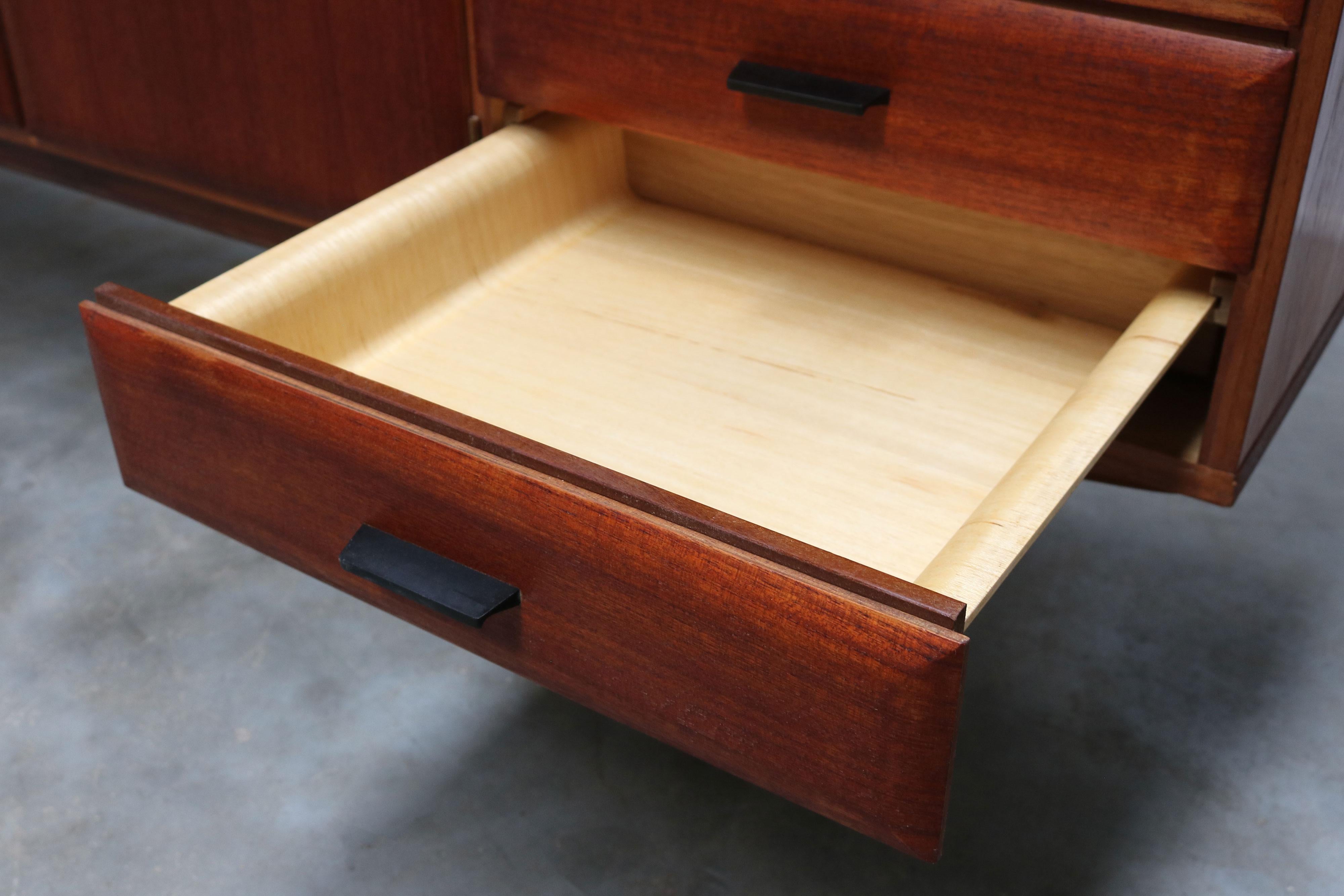 Milieu du XXe siècle Rare buffet Cees braakman pour pastoe 1960 en teck en vente