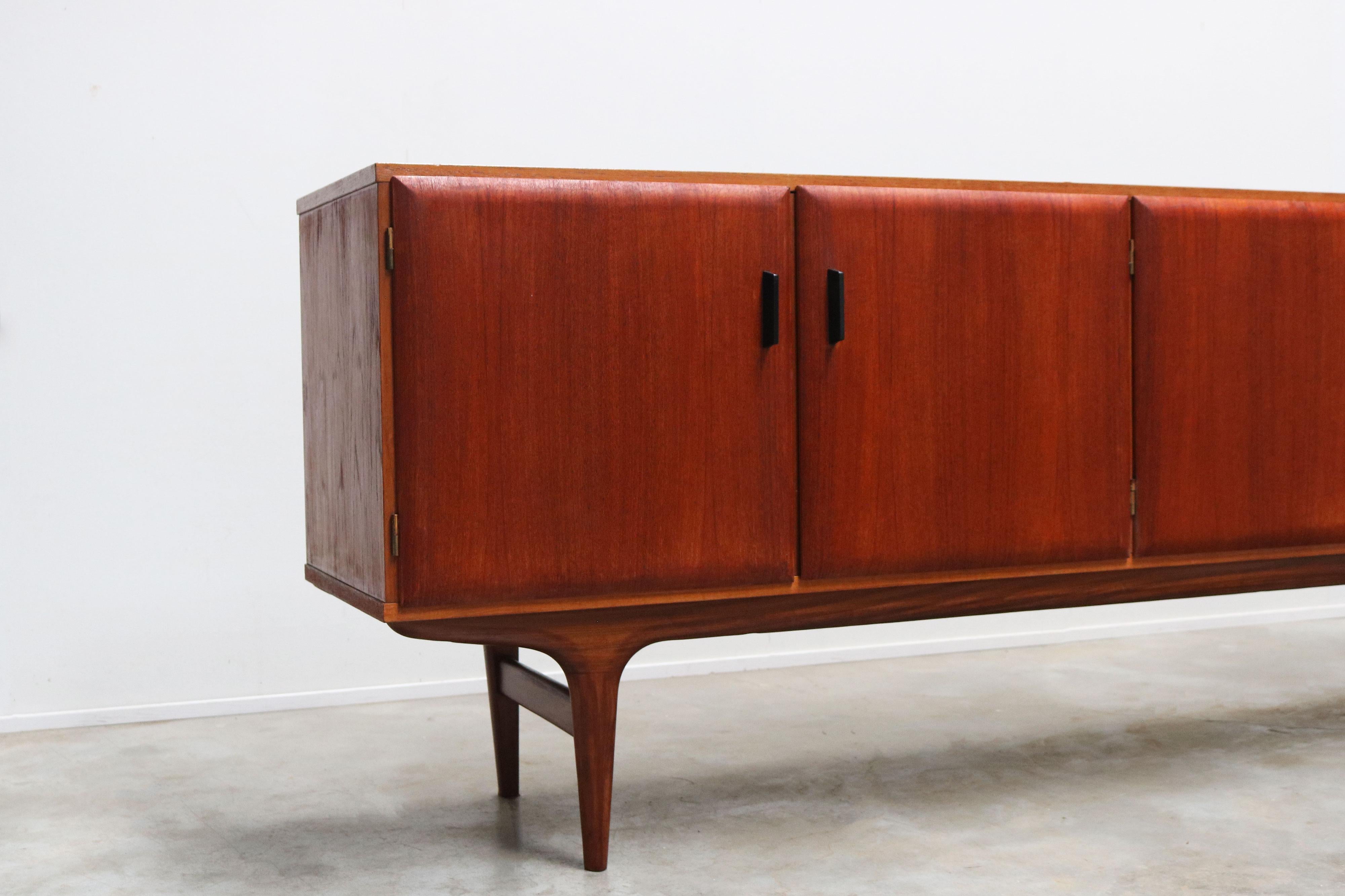 Rare buffet Cees braakman pour pastoe 1960 en teck en vente 1