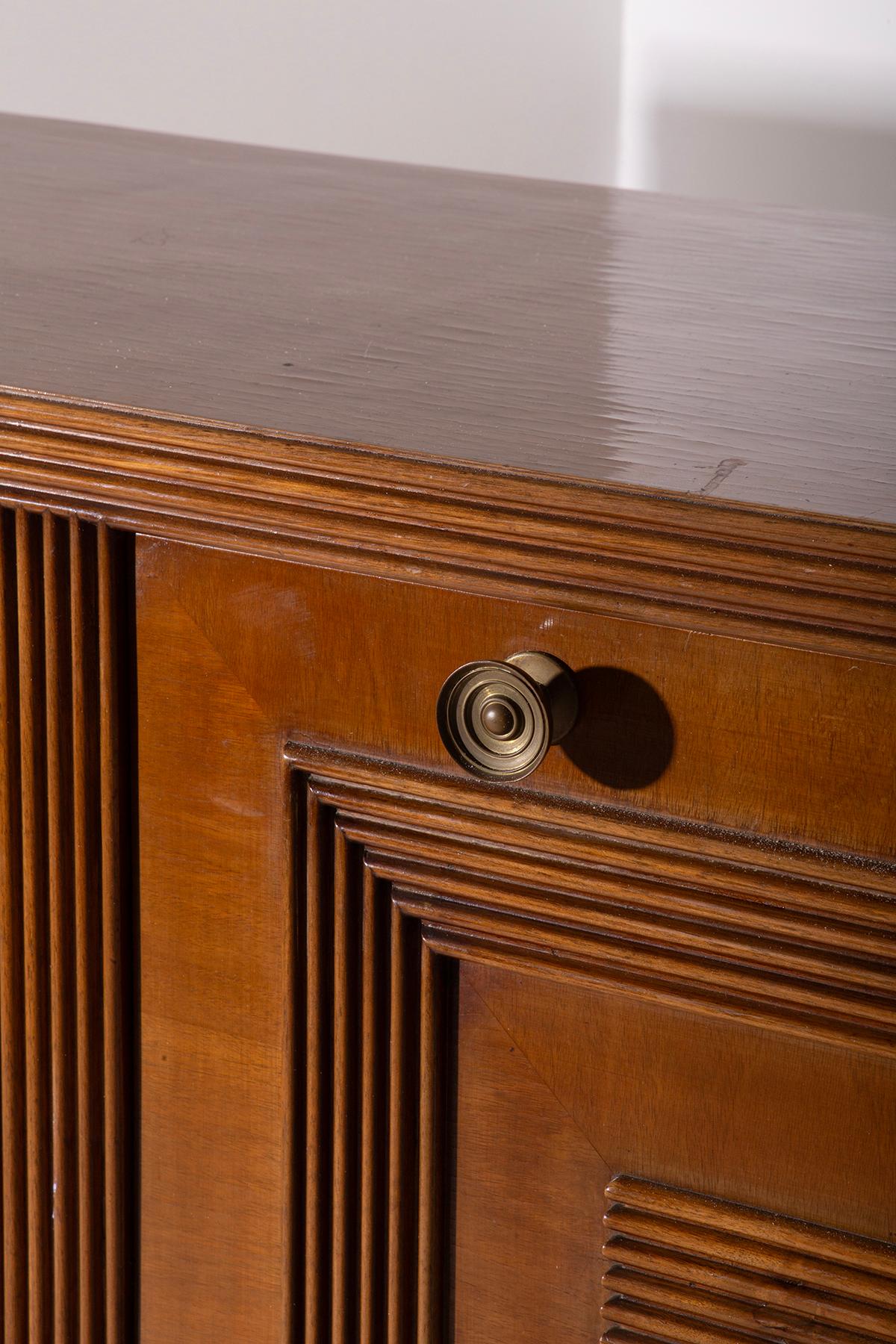 Ottone Rare sideboard by Gio Ponti in brass, IV Triennale with certificate archive in vendita