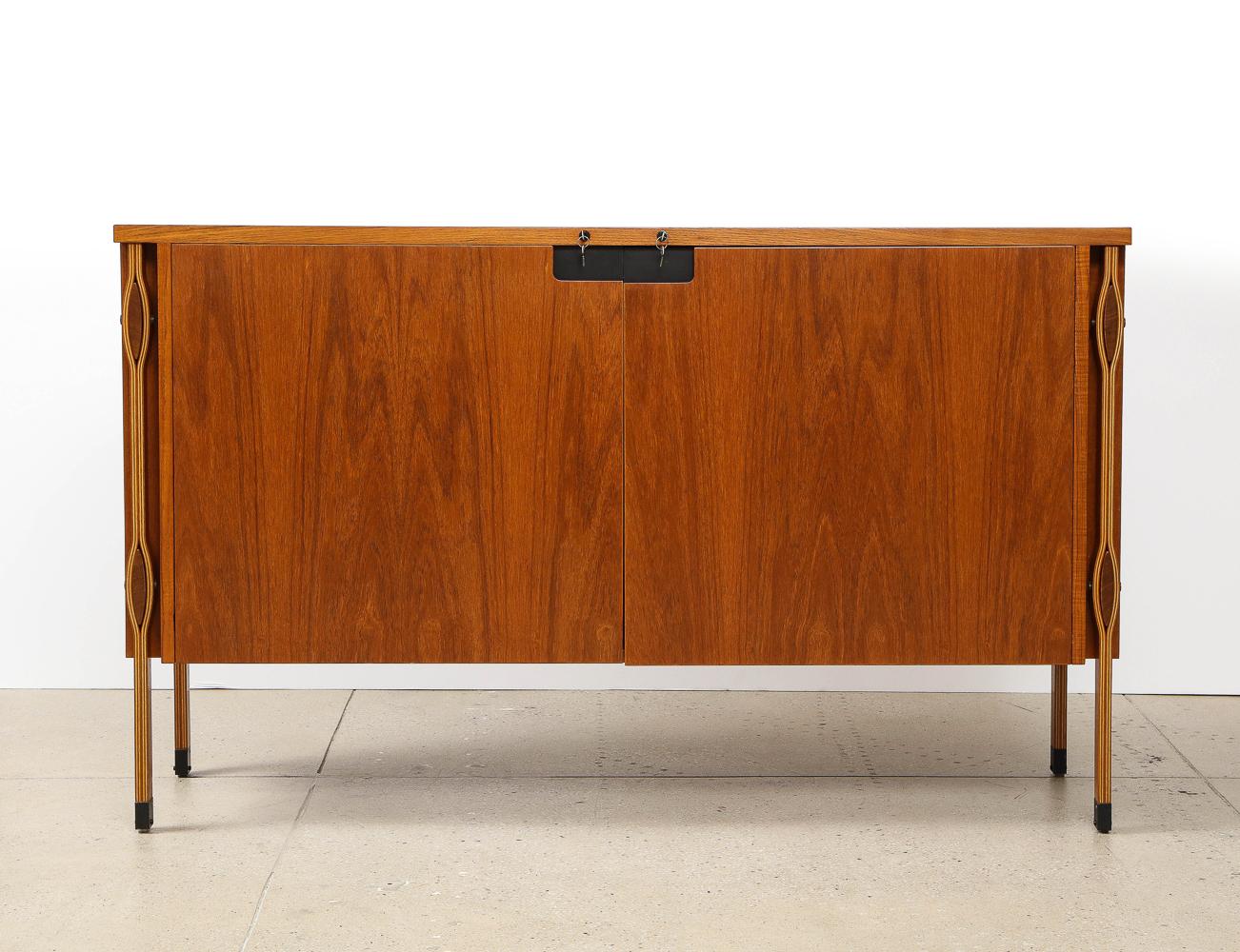 Rare Sideboard by Ico Parisi for MIM In Good Condition In New York, NY
