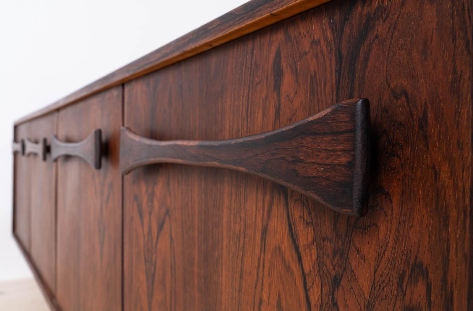 Rare Sideboard from Novo Rumo, Brasil, Francesco Scapinnelli, 1960s For Sale 3