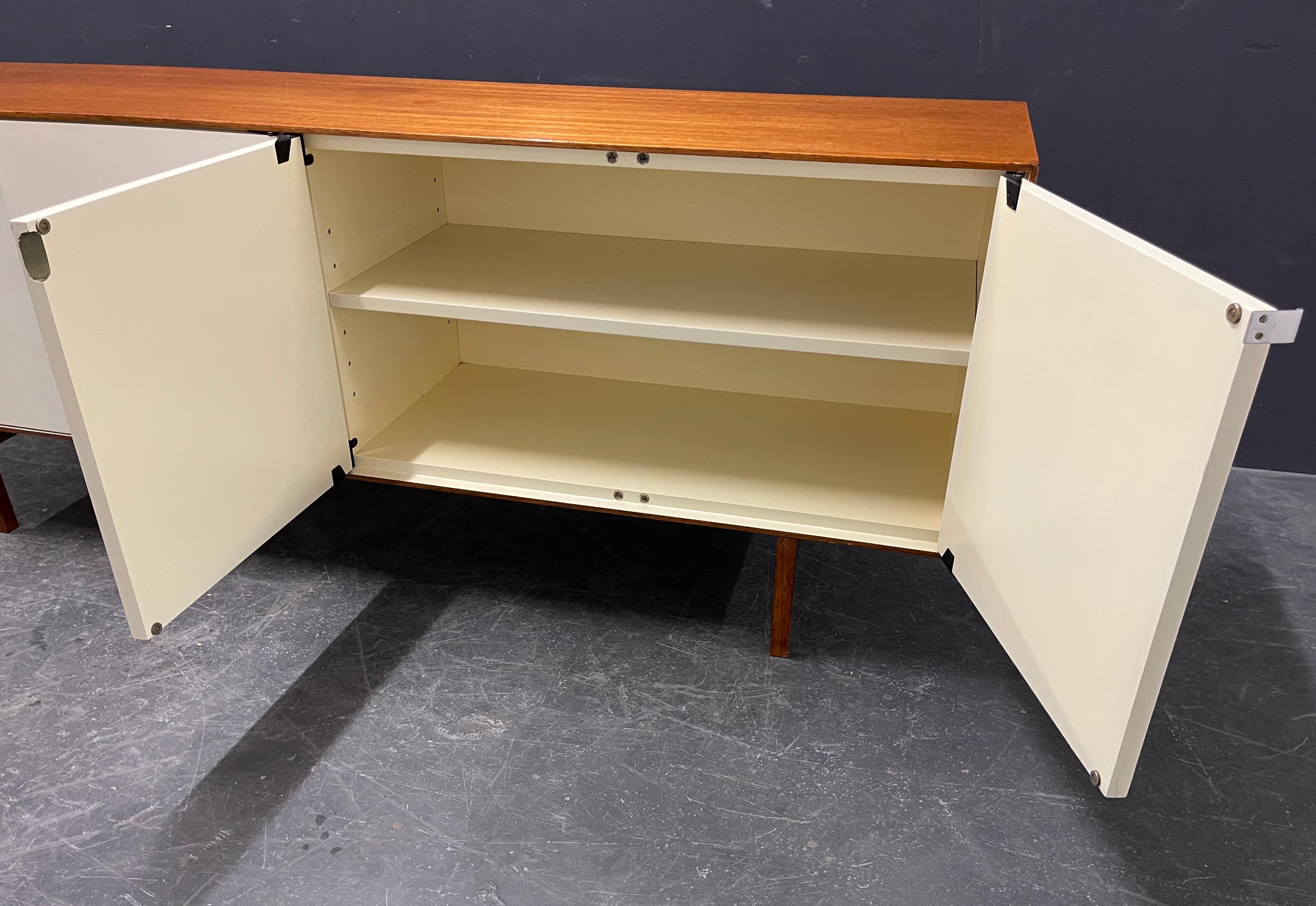 Mid-20th Century Rare Sideboard No.119 by Florence Knoll For Sale