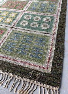 Rara alfombra sueca «Rölakan» de Edna Martin, de los años 50, firmada, para Svensk Hemslöjd, de lana pura