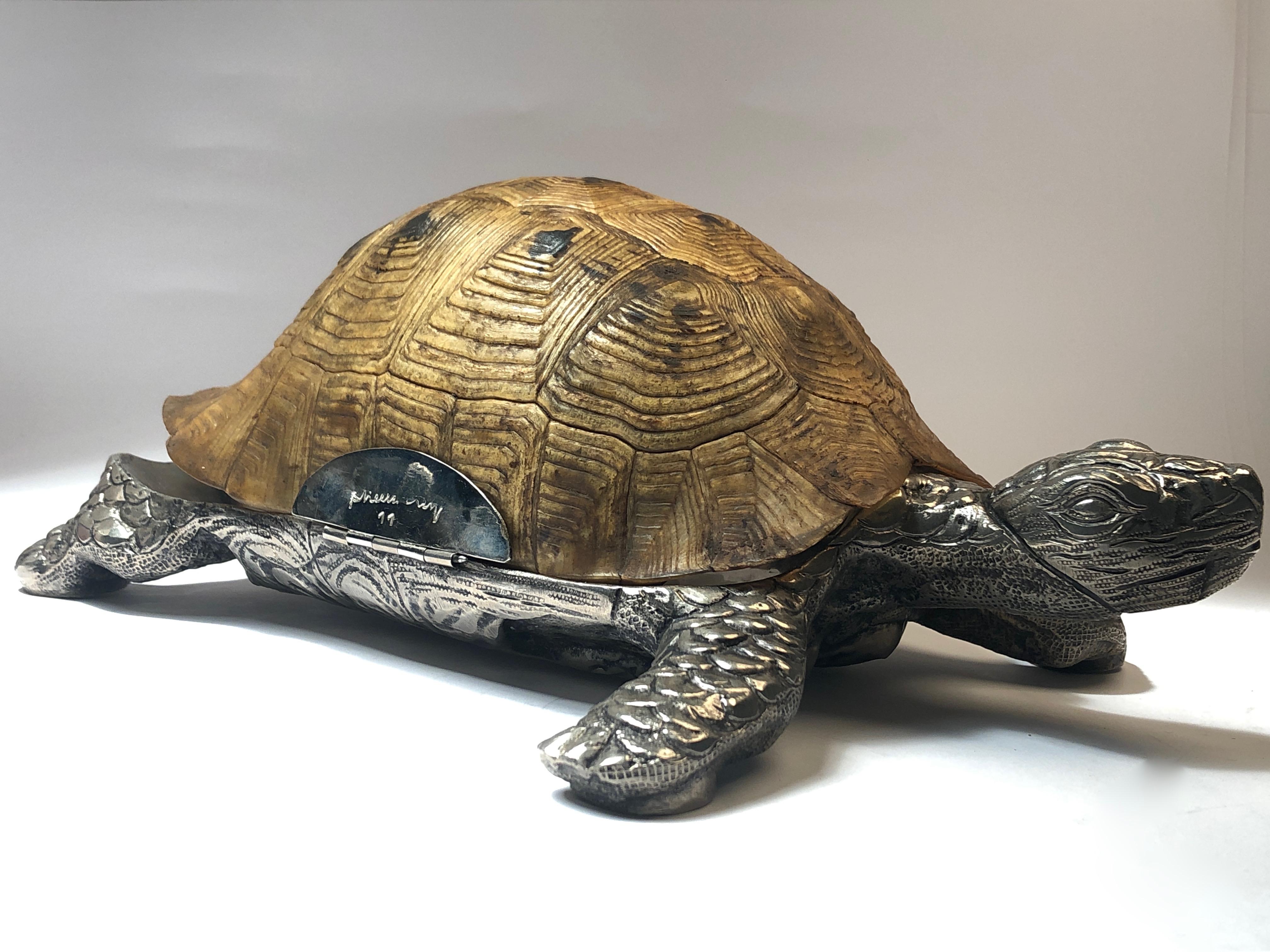 Seltene signierte Gabriella Crespi Große Skulptur einer echten Schildkrötenmuschel in Silber, 1970 (Italienisch)
