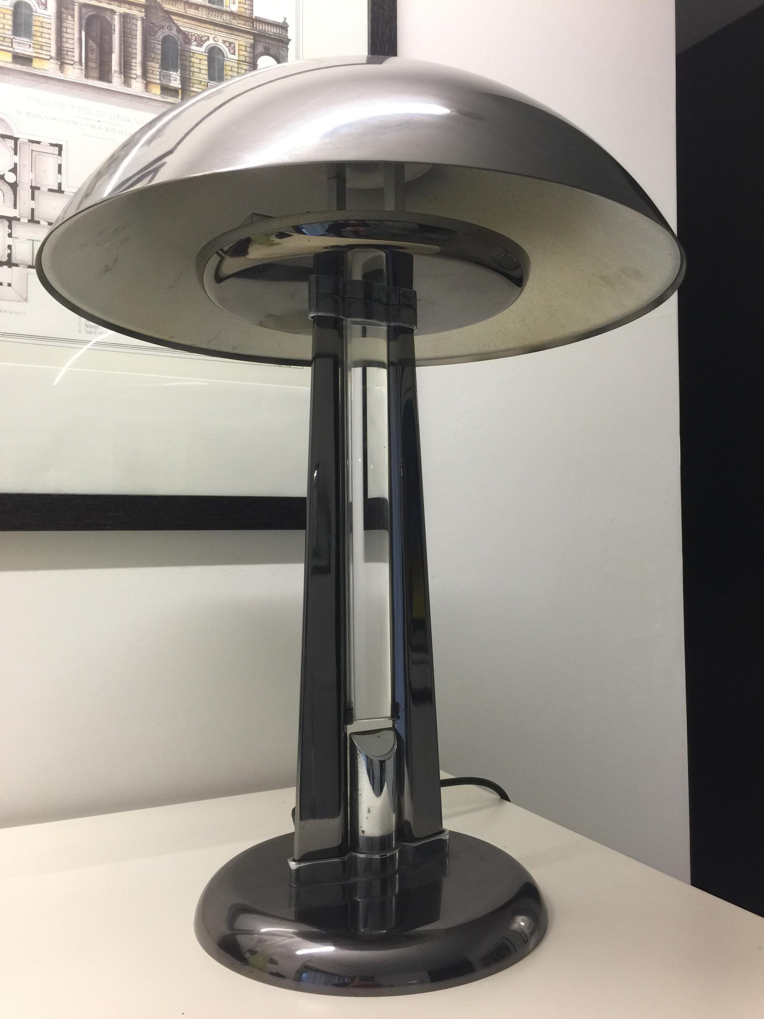 Rare Signed Italian Vintage Table Lamp by Oscar Torlasco for Stilkronen, 1970s In Good Condition For Sale In Catania, IT