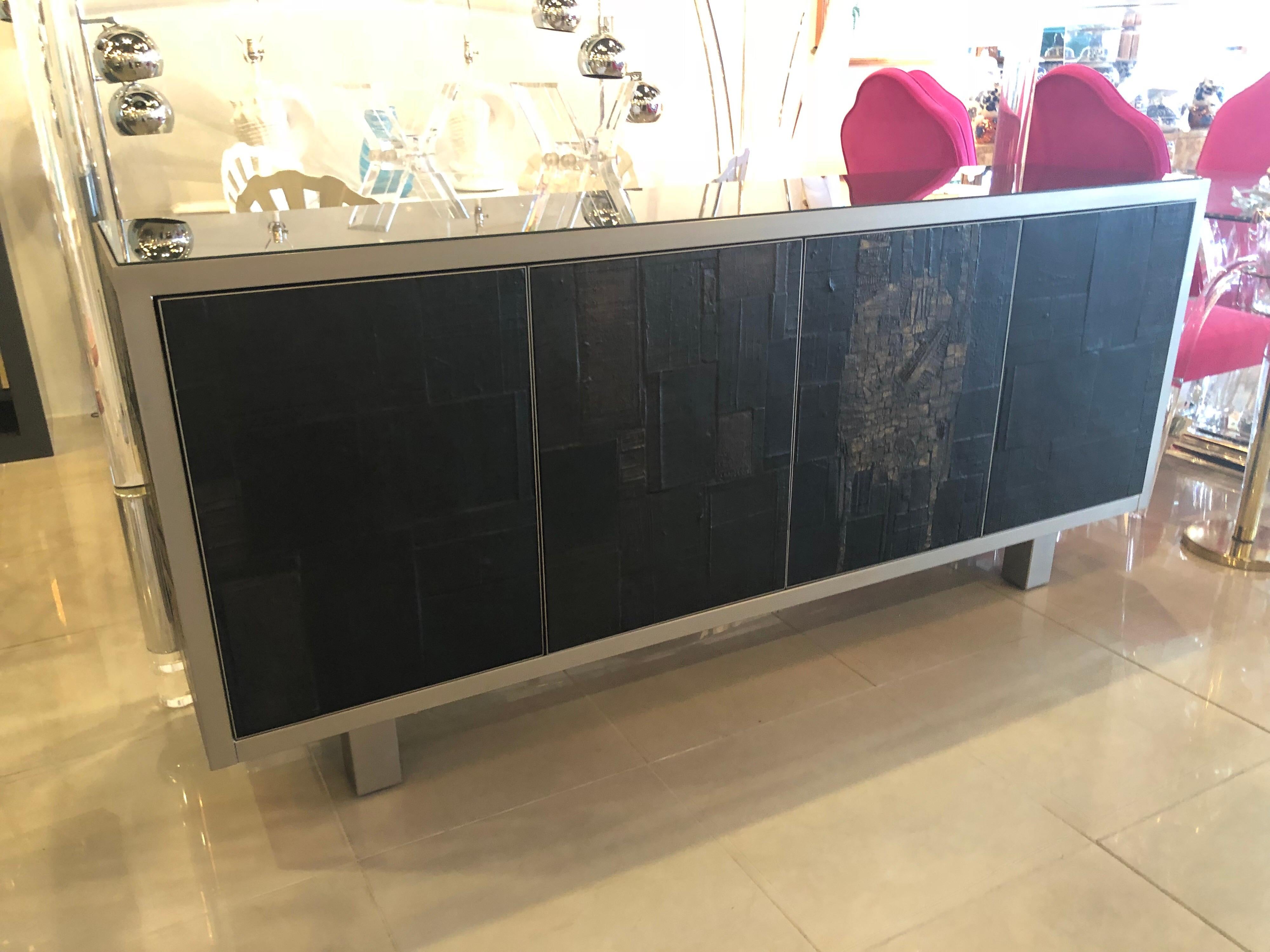 Rare crédence en céramique en ardoise sculptée brutaliste signée Pia Manu, Buffet d'appoint 8