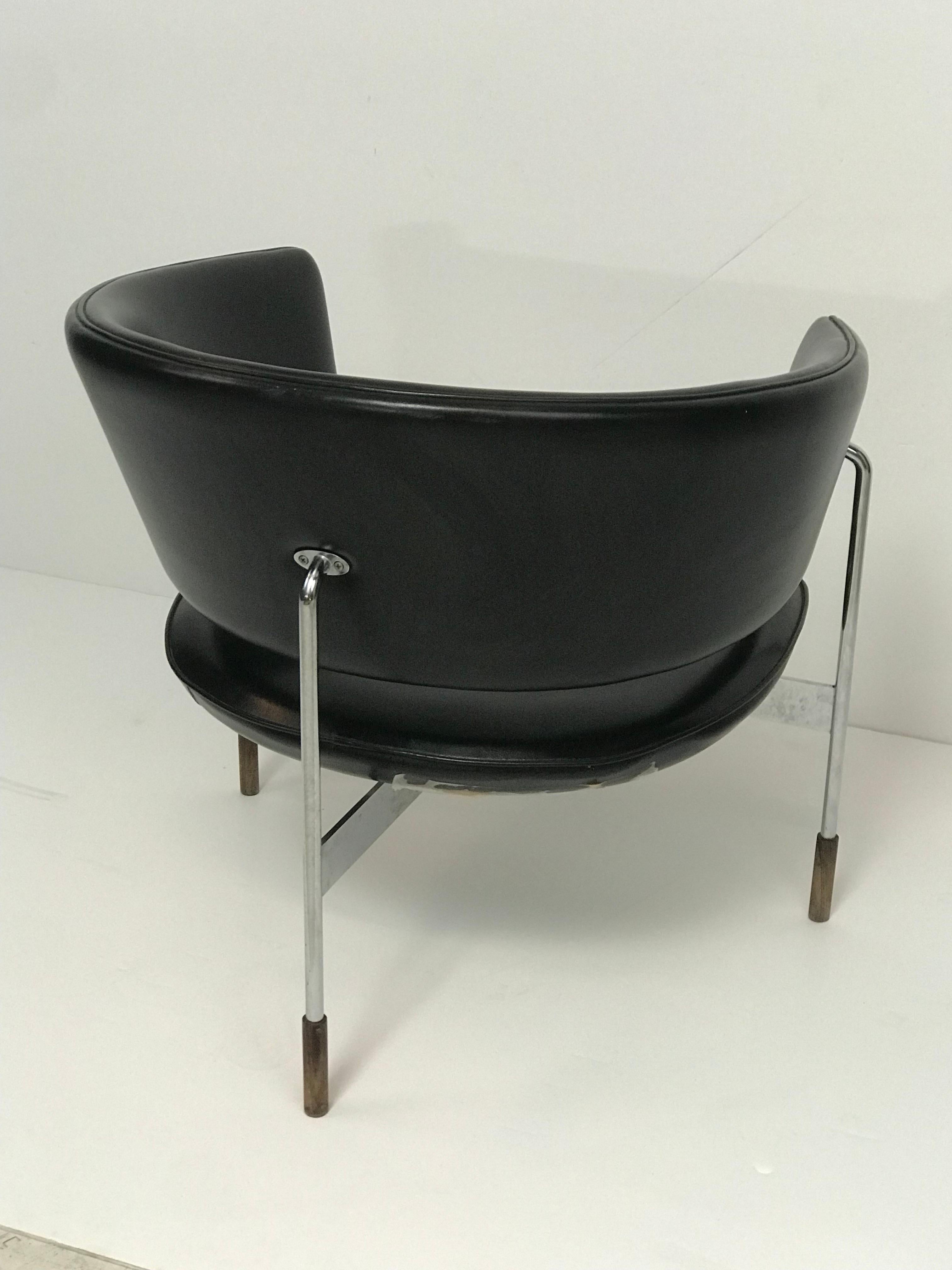 Rare Sigurd Resell Cirkel Executive Chair Made by Rastad Relling Norway For Sale 1
