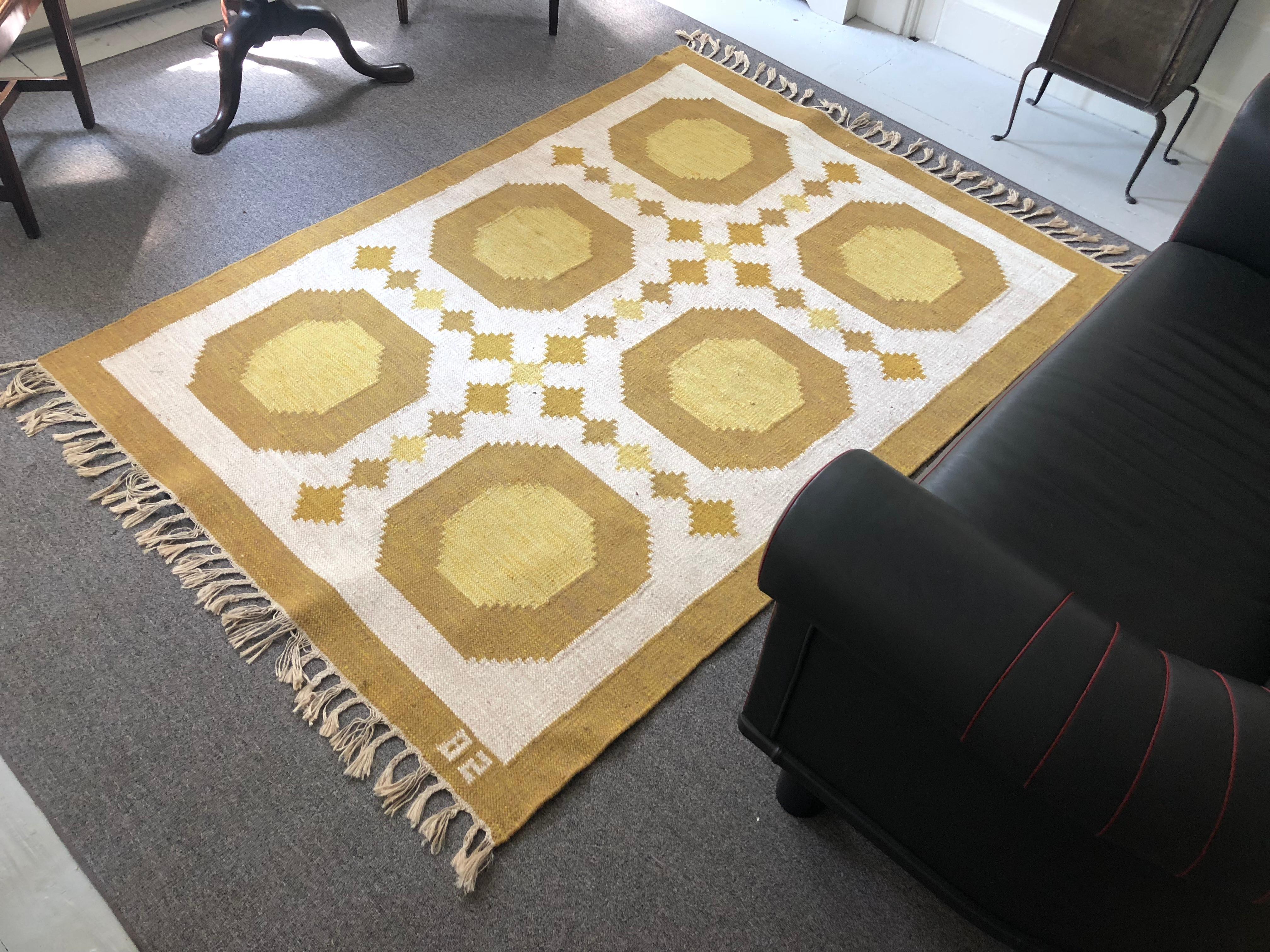 Sigvard Bernadotte flat-weave wool area rug; a rare design, Sweden, circa 1960. Signed by the designer.