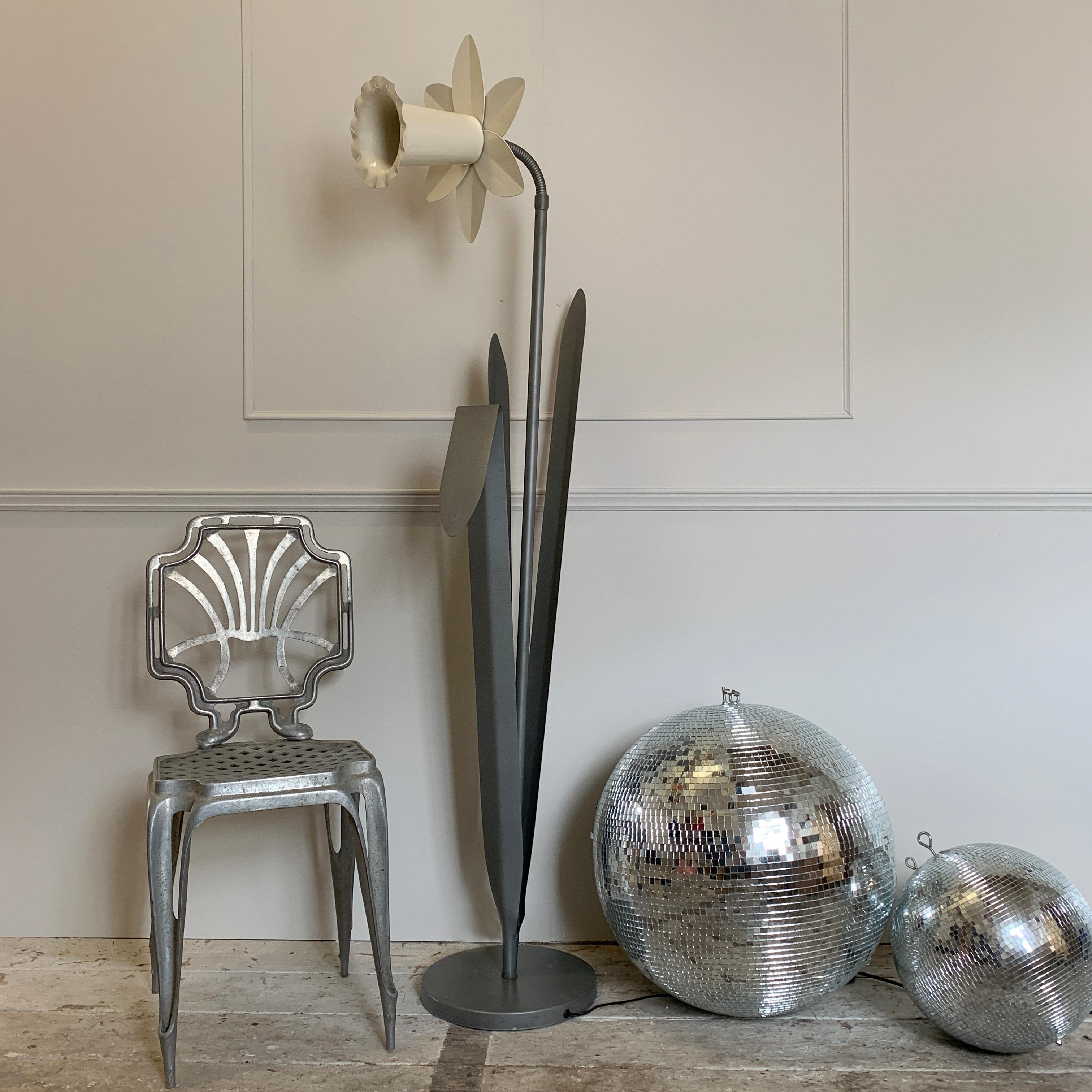 Rare Silver Bliss Daffodil Floor Lamp, 1980s 1