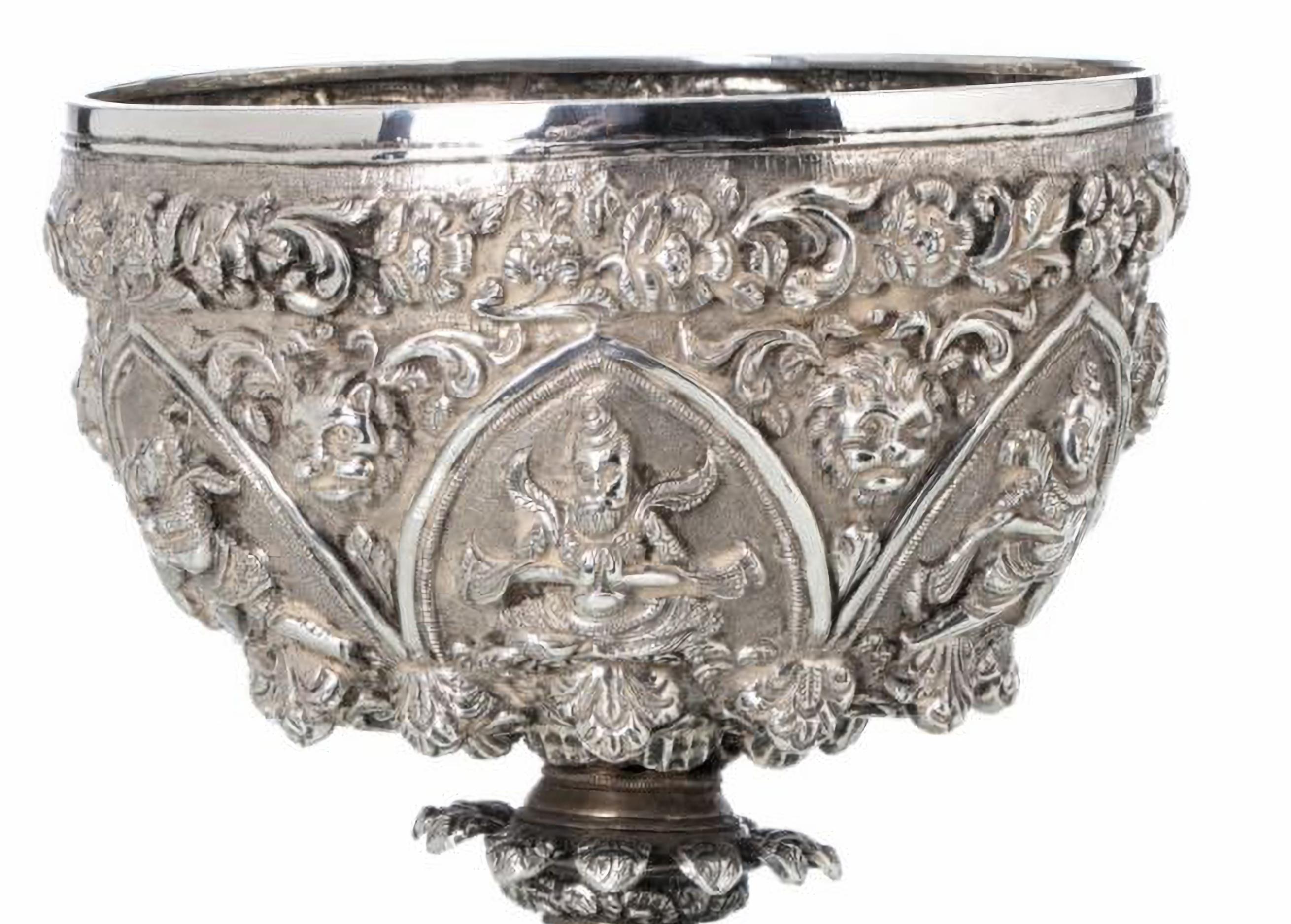 Saudi Arabian RARE SILVER BOWL Middle East 19th Century Ceremony Cup For Sale
