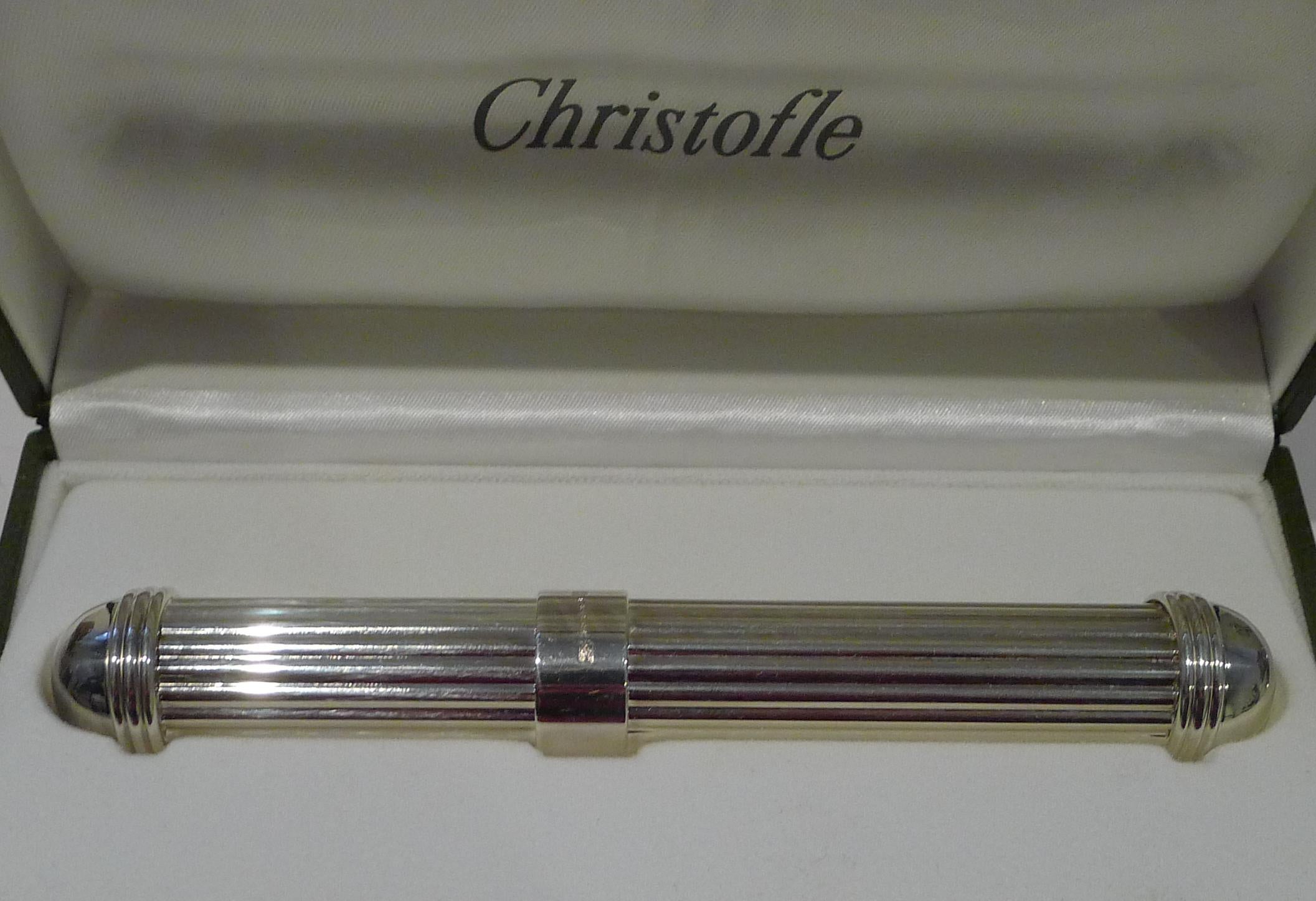 Seltene versilberte Zigarrenhülse Aria - Orfèvrerie Christofle (Moderne der Mitte des Jahrhunderts)