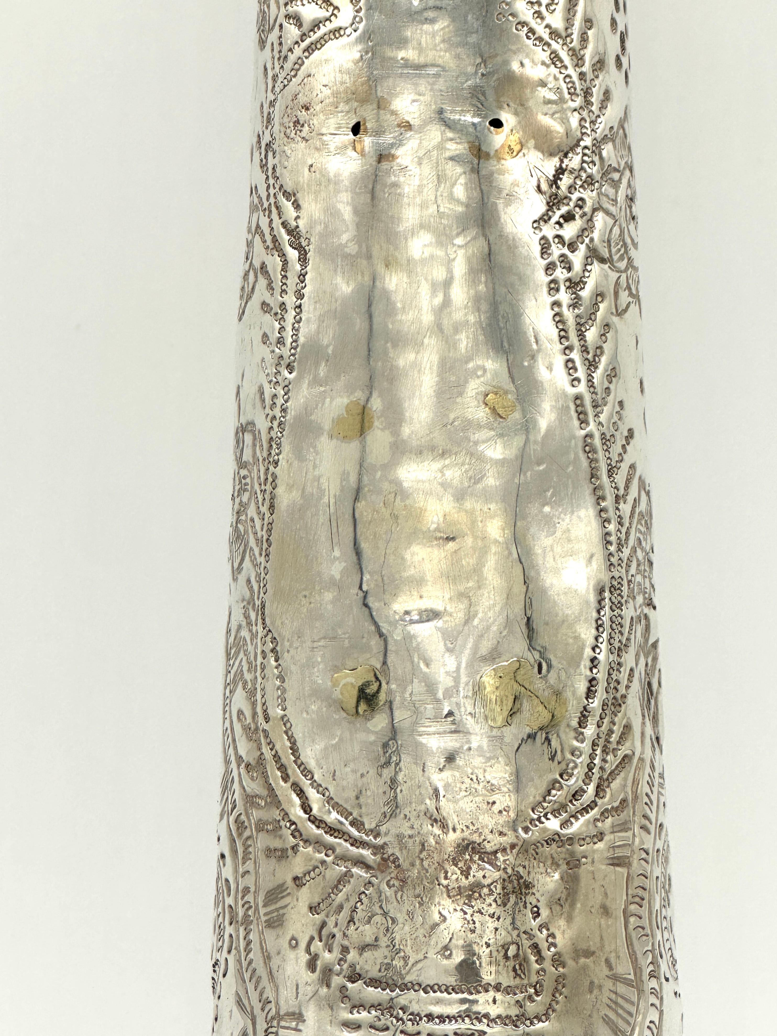 Raro ornamento in argento per testa di Tantur o Druze, fatto a mano, Libano, XVIII secolo in vendita 6