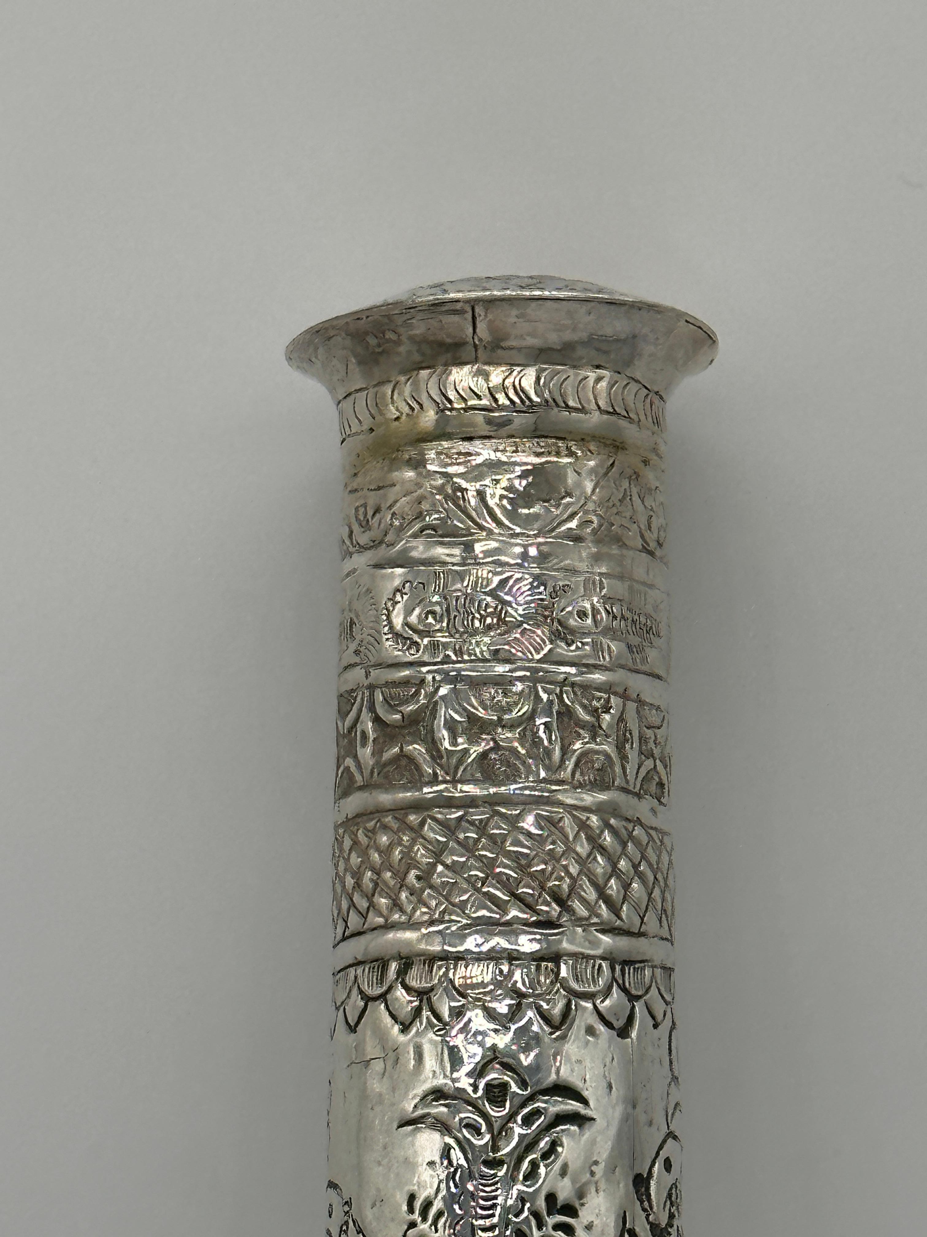 Raro ornamento in argento per testa di Tantur o Druze, fatto a mano, Libano, XVIII secolo in vendita 7