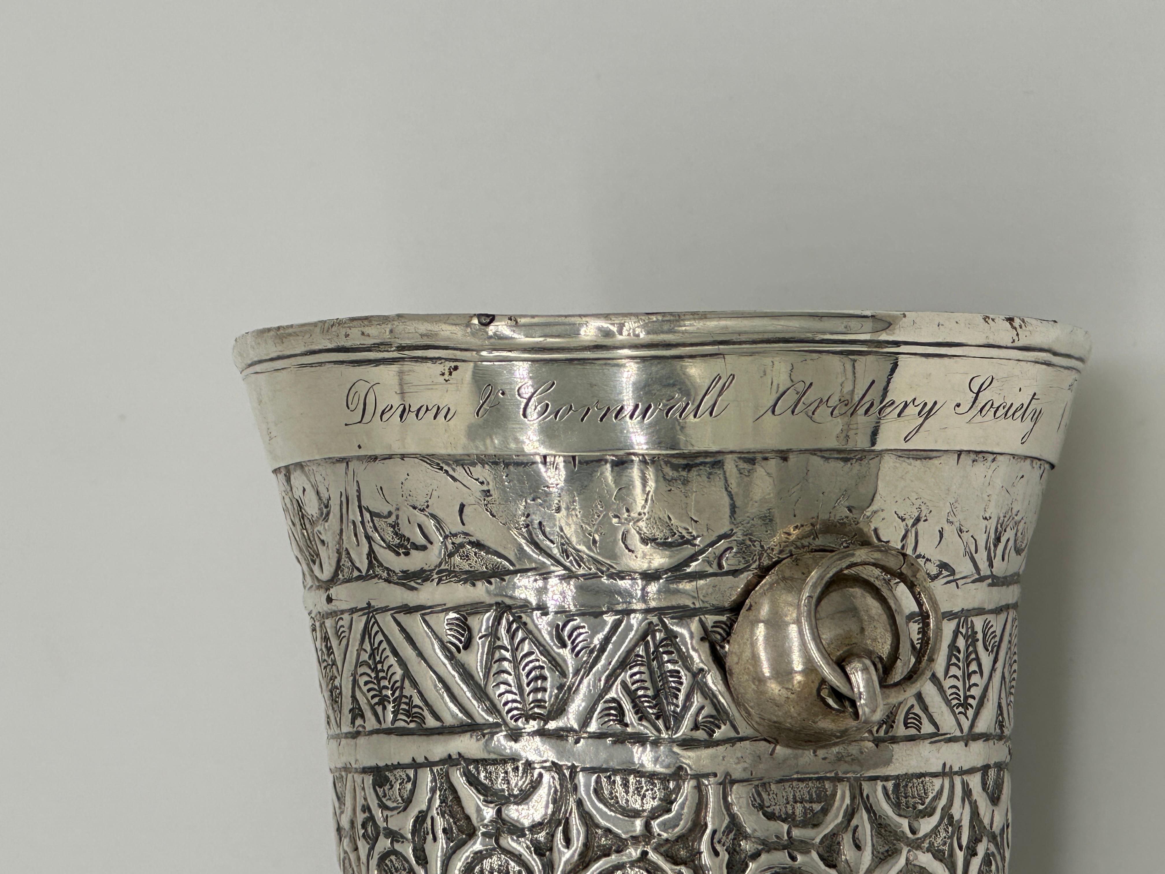 Raro ornamento in argento per testa di Tantur o Druze, fatto a mano, Libano, XVIII secolo in vendita 10