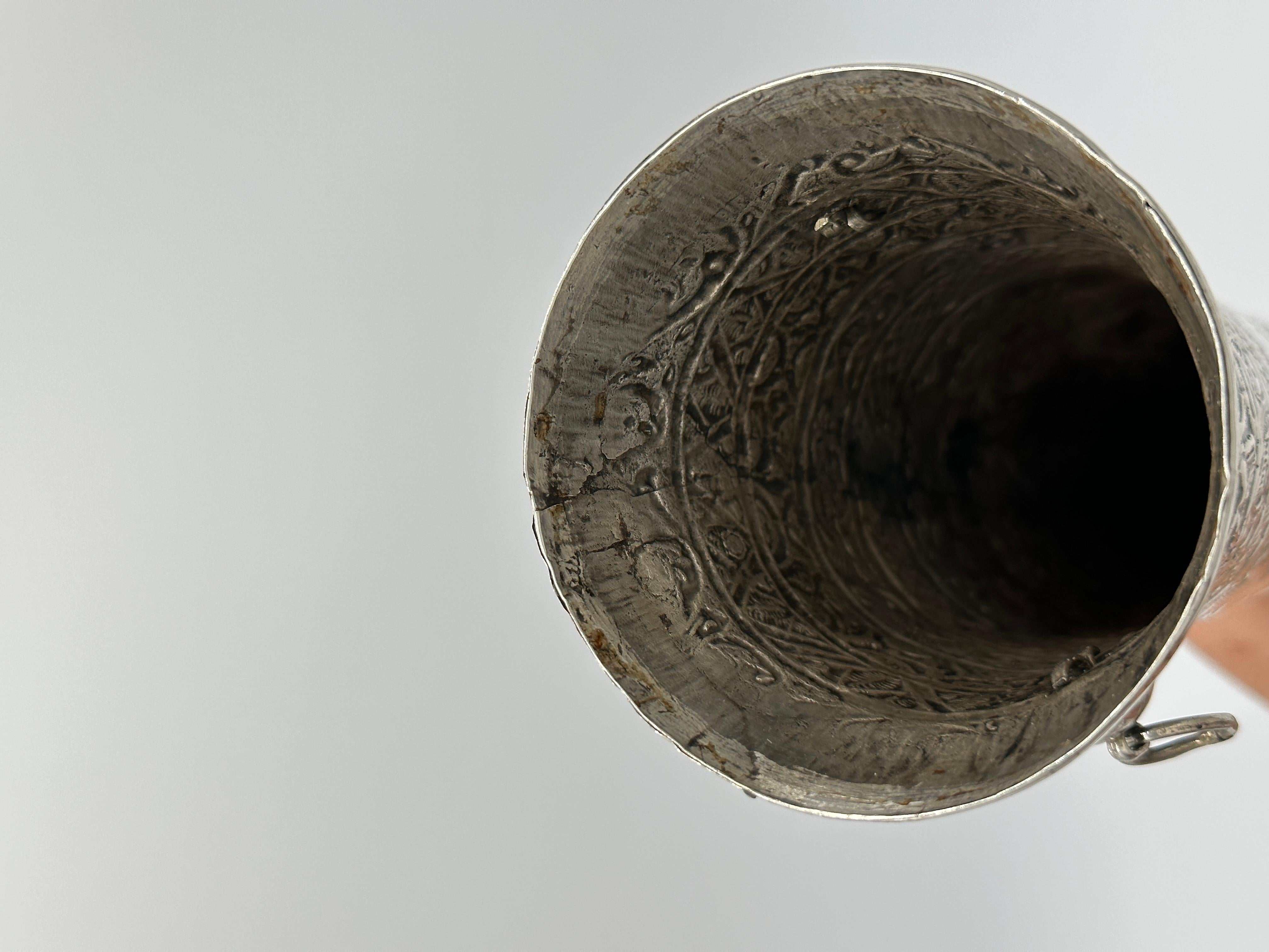 Raro ornamento in argento per testa di Tantur o Druze, fatto a mano, Libano, XVIII secolo in vendita 13