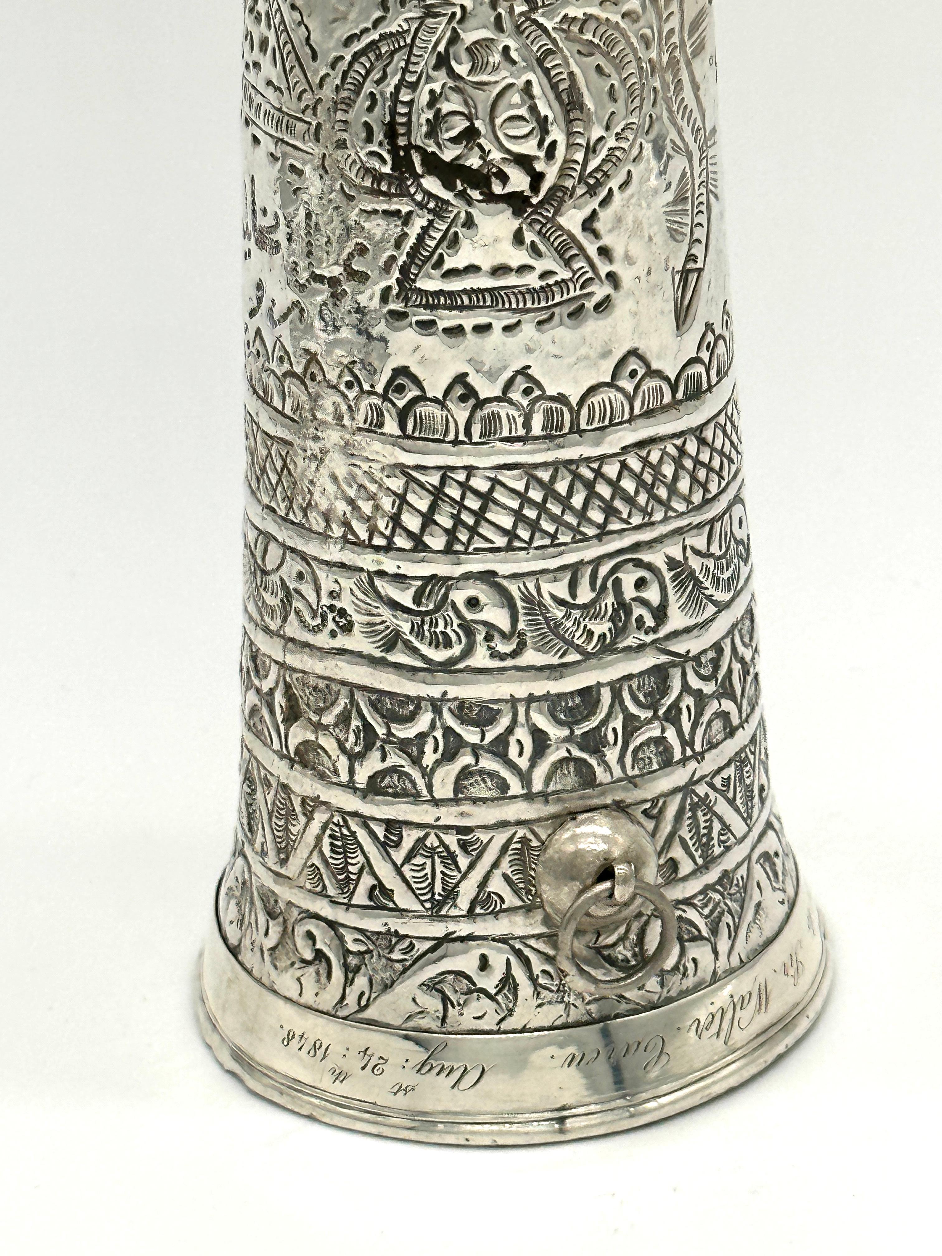 Martellato Raro ornamento in argento per testa di Tantur o Druze, fatto a mano, Libano, XVIII secolo in vendita