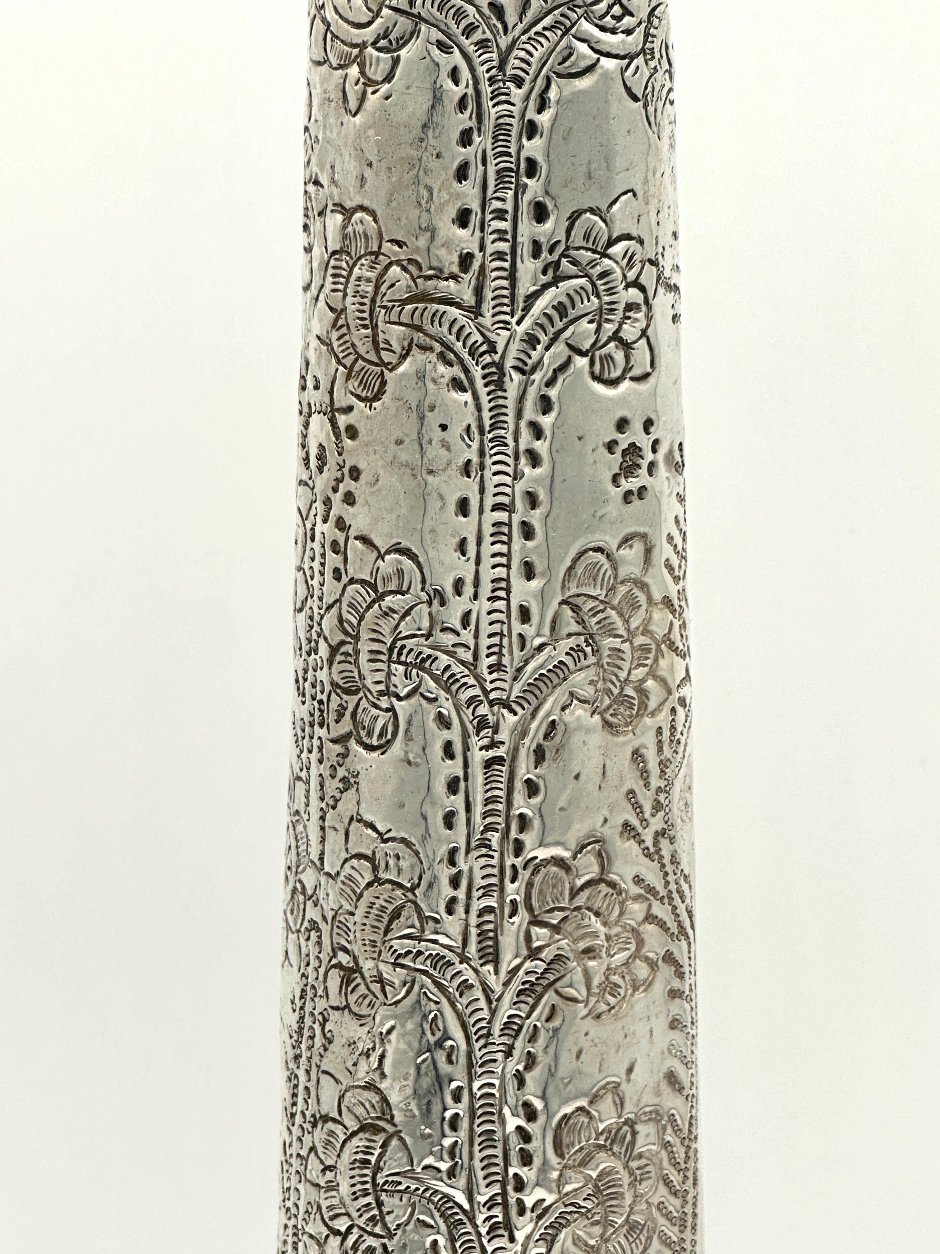 Fino al XVIII secolo Raro ornamento in argento per testa di Tantur o Druze, fatto a mano, Libano, XVIII secolo in vendita
