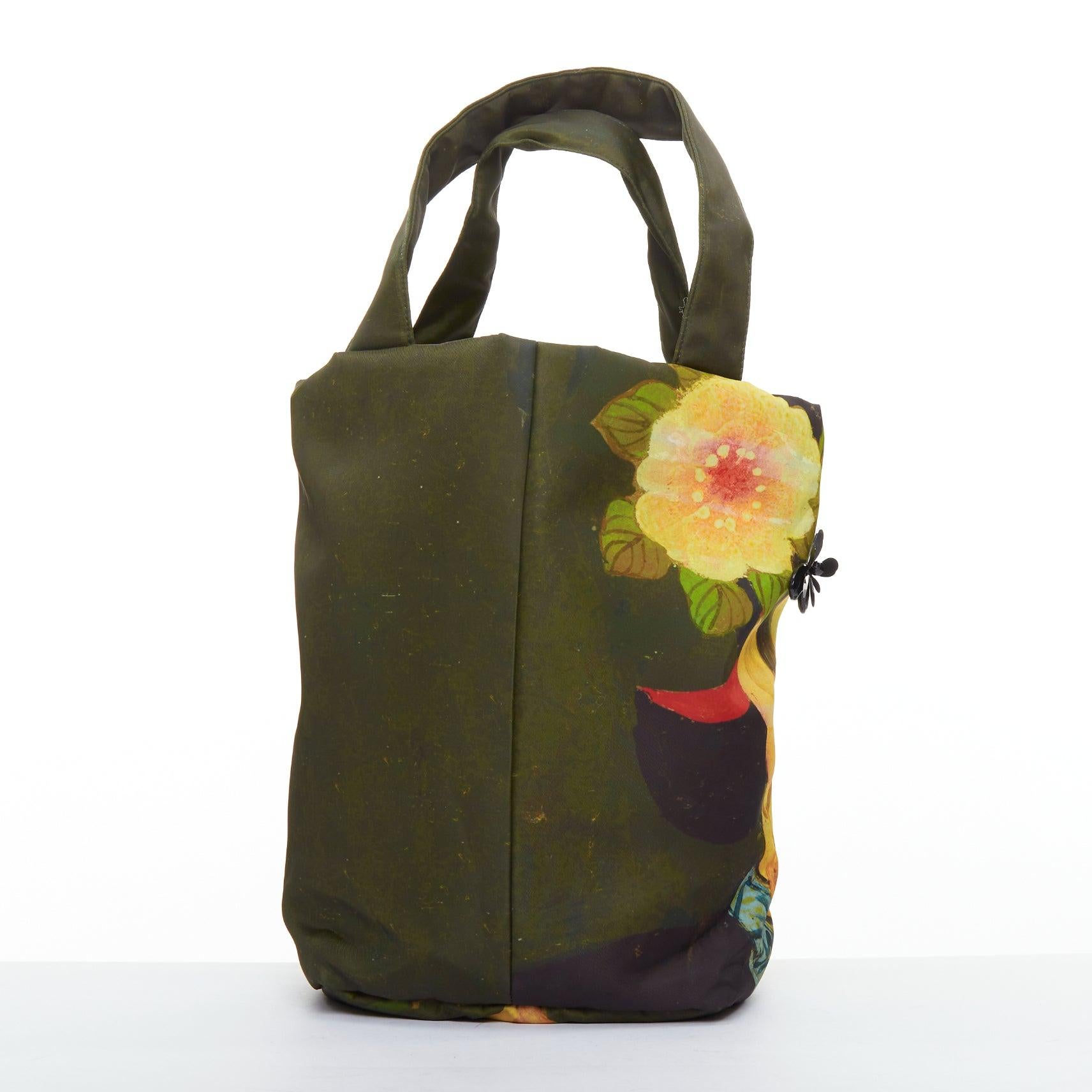 rare SIMONE ROCHA Ming Ming Maiden print embellished green nylon tote bag Pour femmes en vente