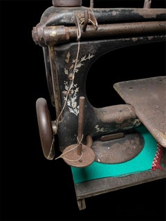 Rare Singer Model 24 Chain Stitch Small Sewing Machine