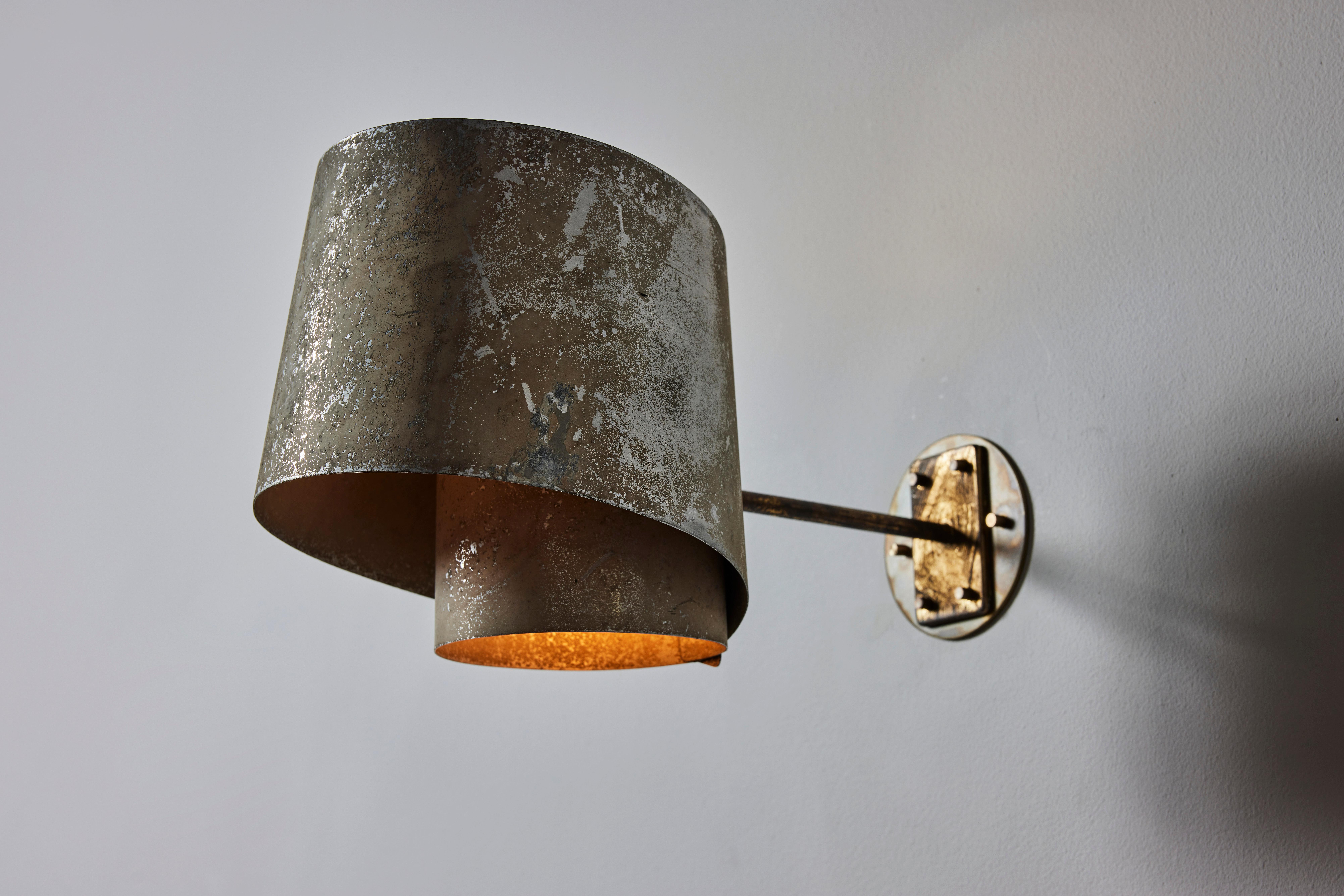 Rare Single Sconce by Giussepe Ostuni for Oluce In Good Condition In Los Angeles, CA