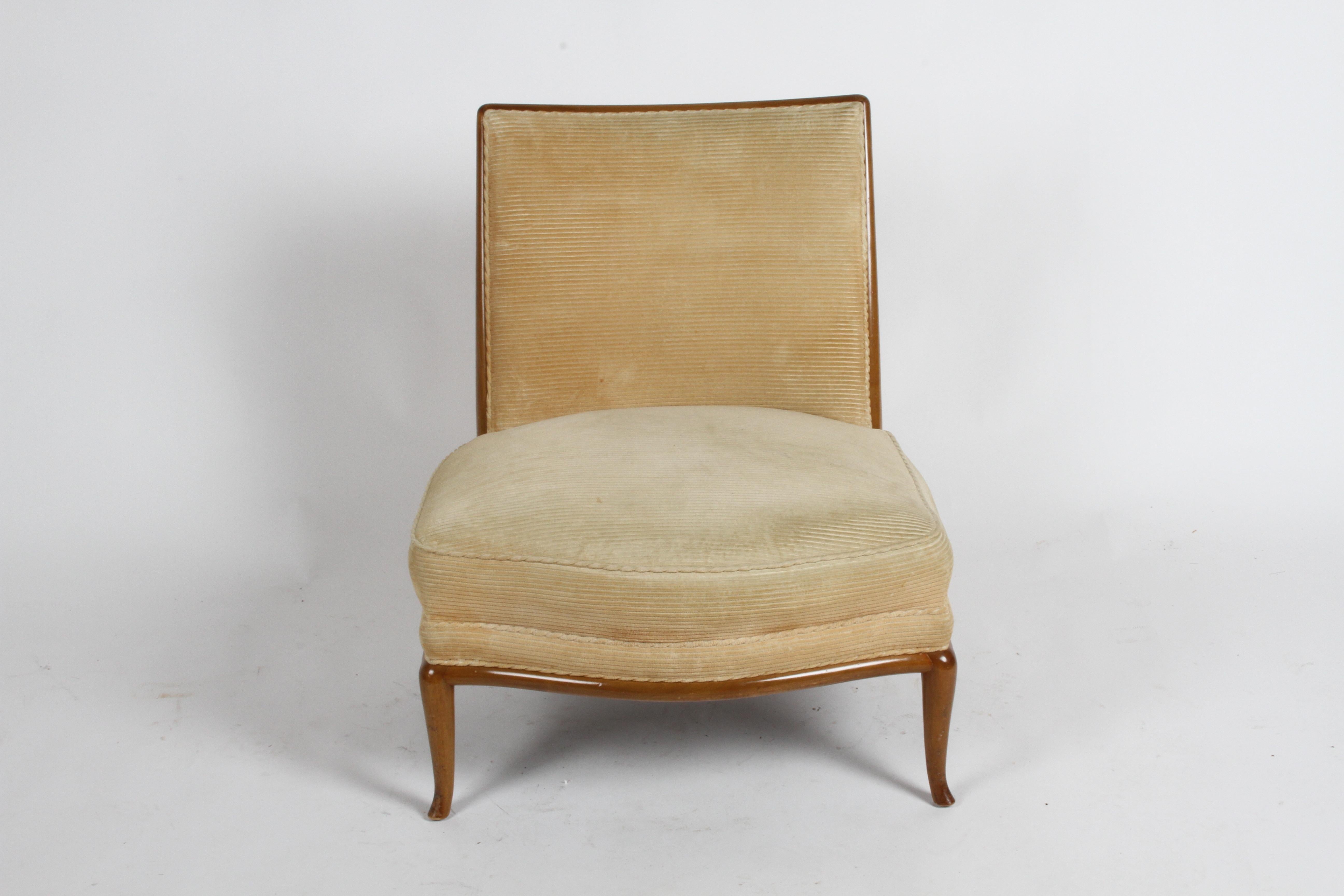 Beautiful French influenced design by T. H Robsjohn-Gibbings in original finish and re-upholstery. Serpentine front with elegant splayed legs on walnut frame, original finish shows scuffs. Price includes refinishing of wood, as original color or in